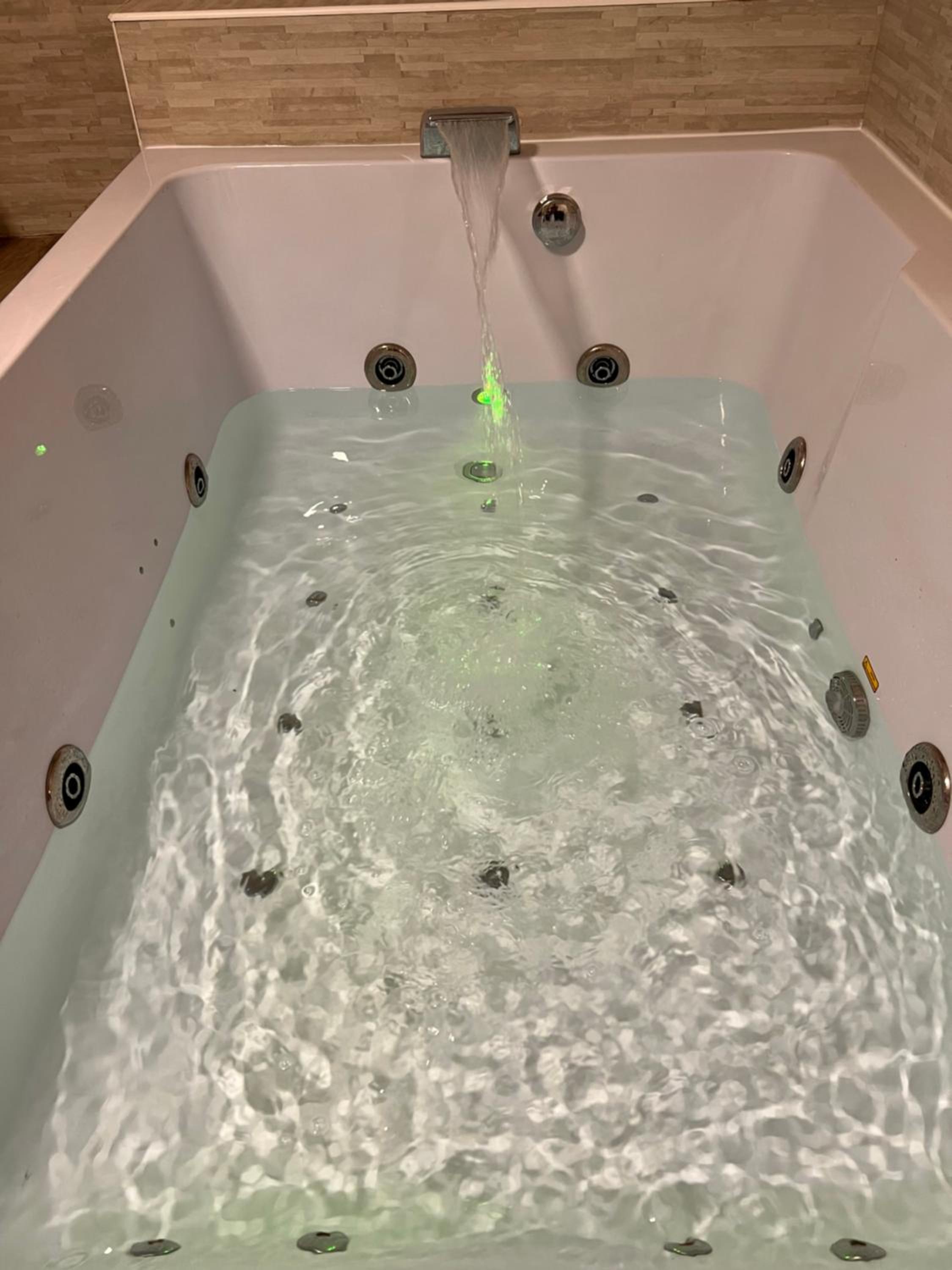Jacuzzi