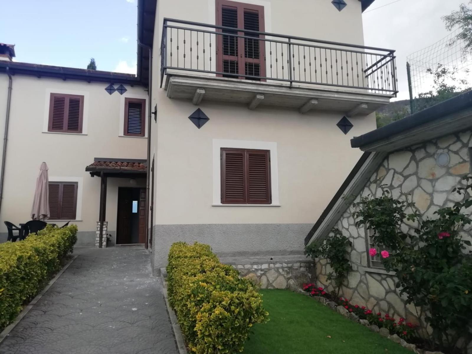 Il Roseto view 5