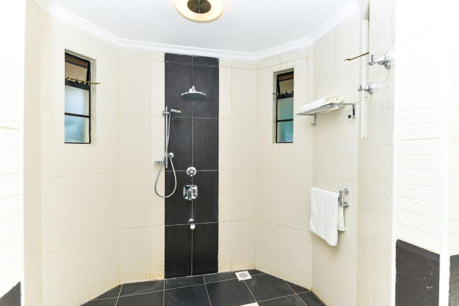 The Premier Suites view 5