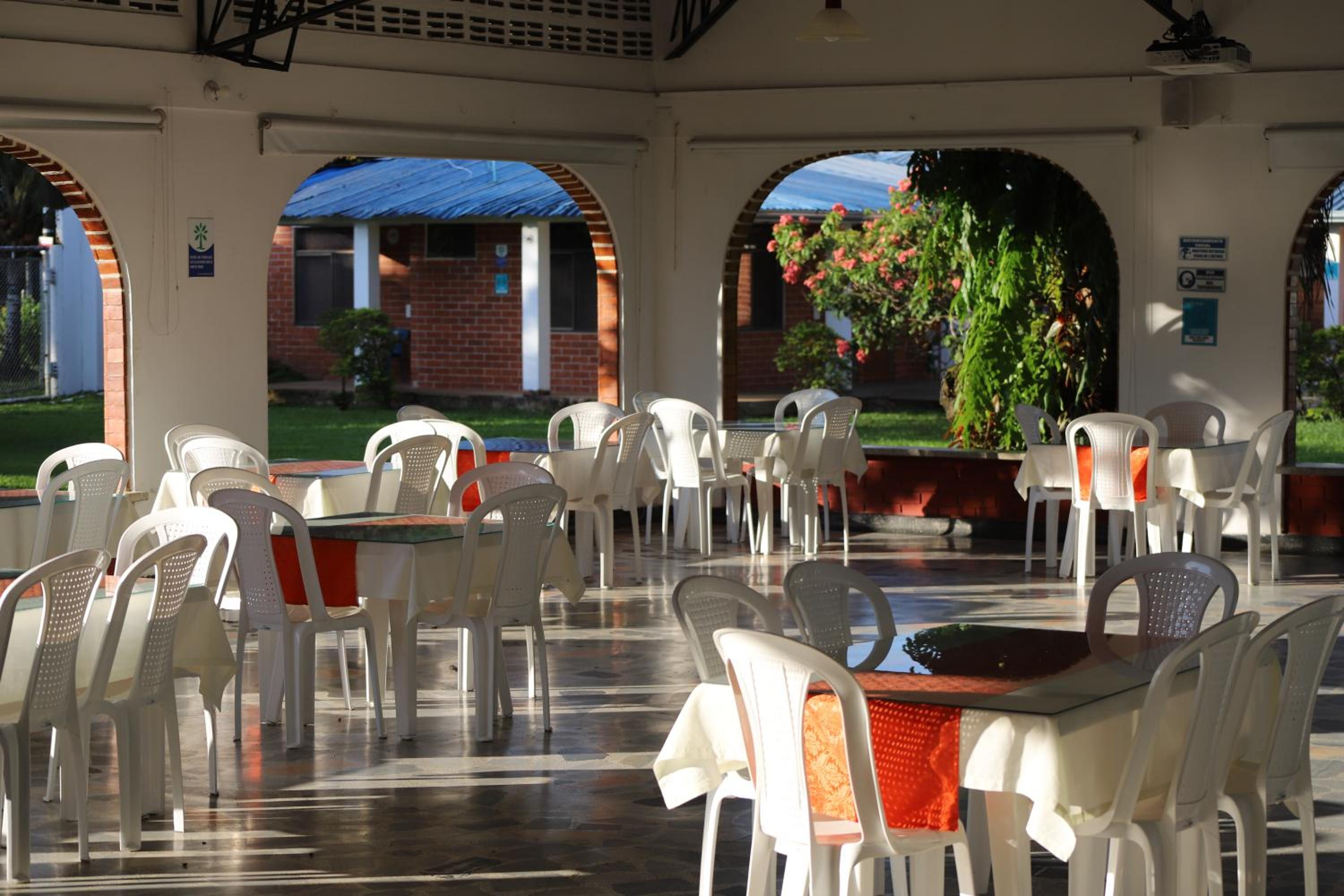 restaurant
