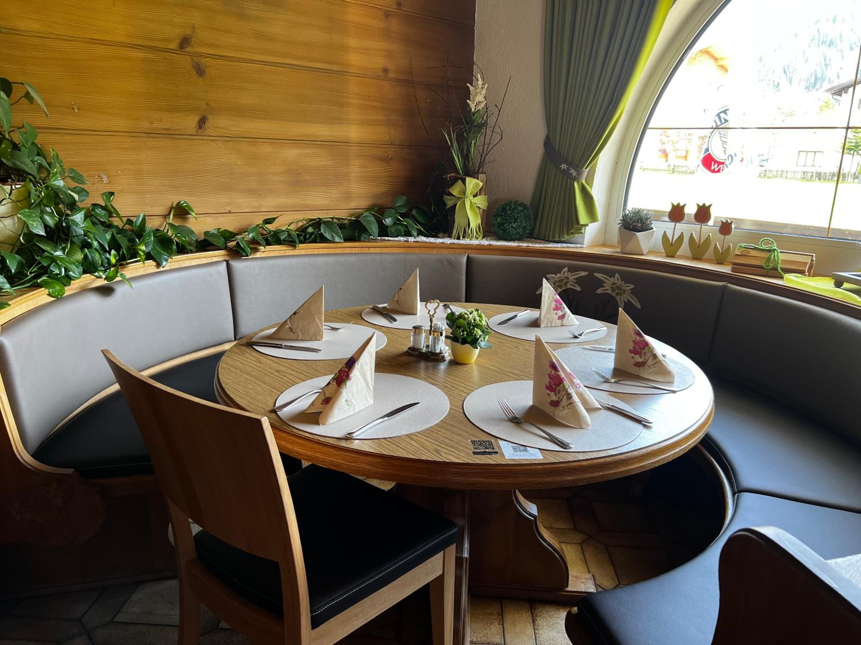 Gasthof Restaurant Pizzeria Enzian - Sommerbergbahnen inklusive