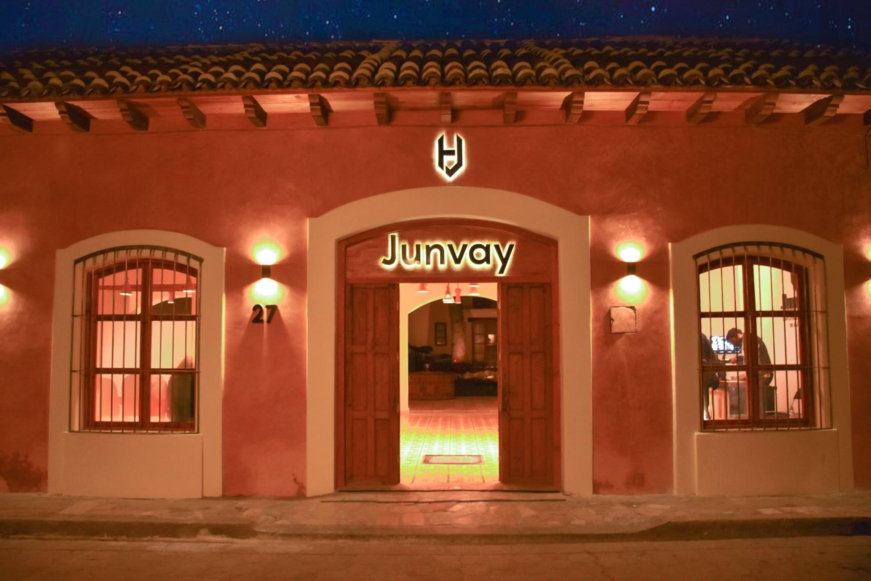 Hotel Junvay - Image 1