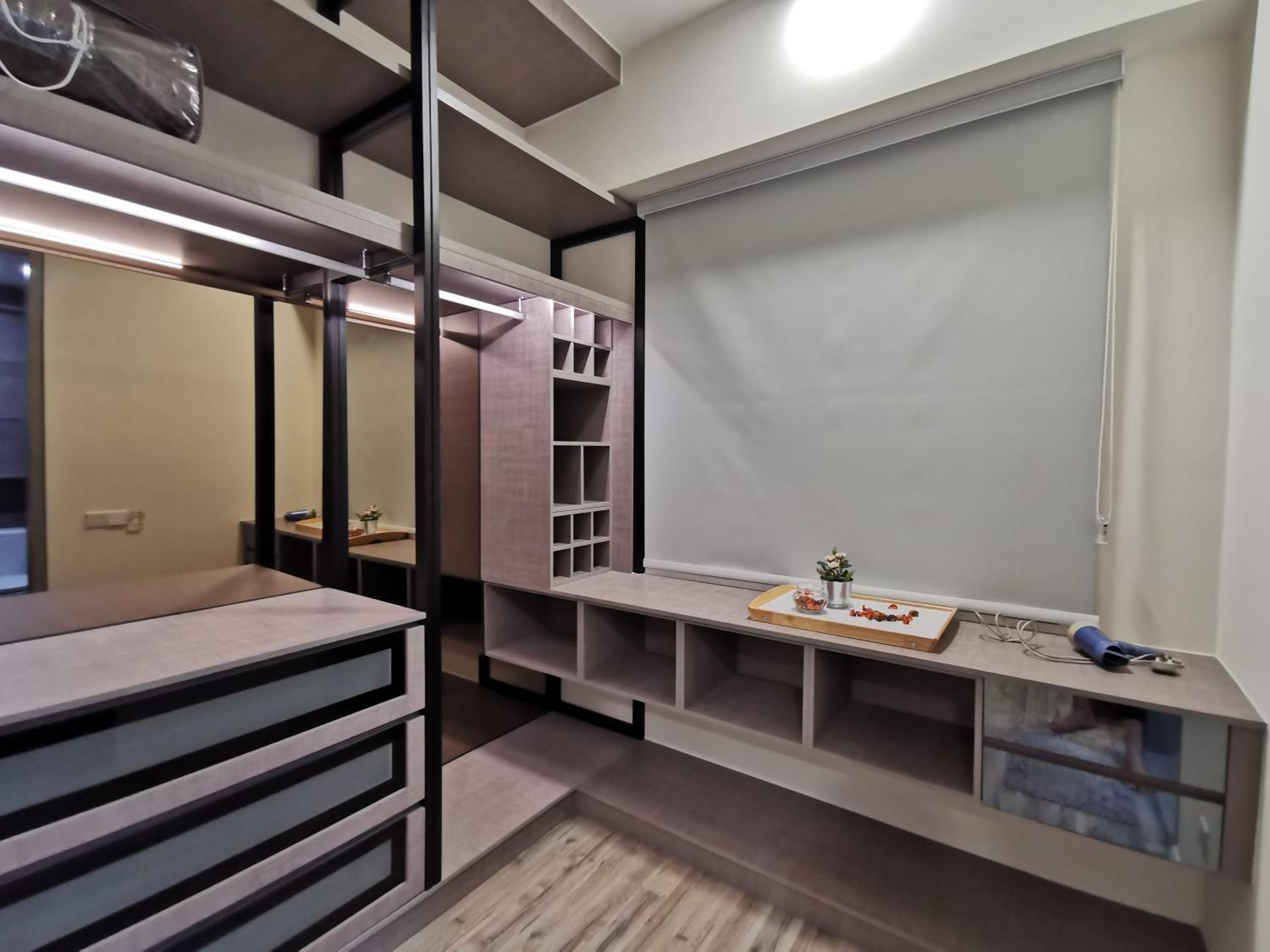Millerz Square, Old Klang Road Near Mid Valley by De Harlequins Guesthouse