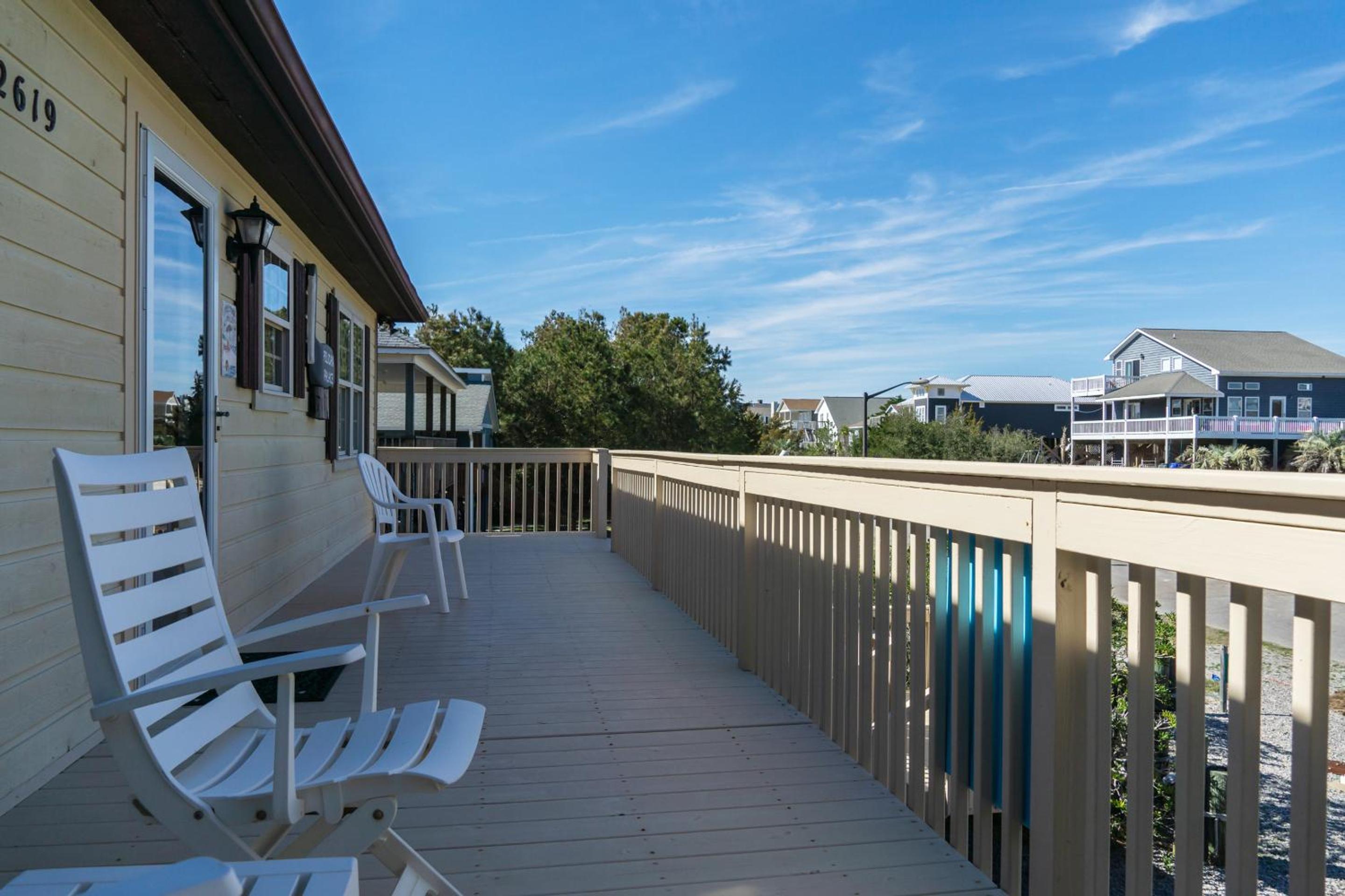 Pelican Palace by Oak Island Accommodations view 2