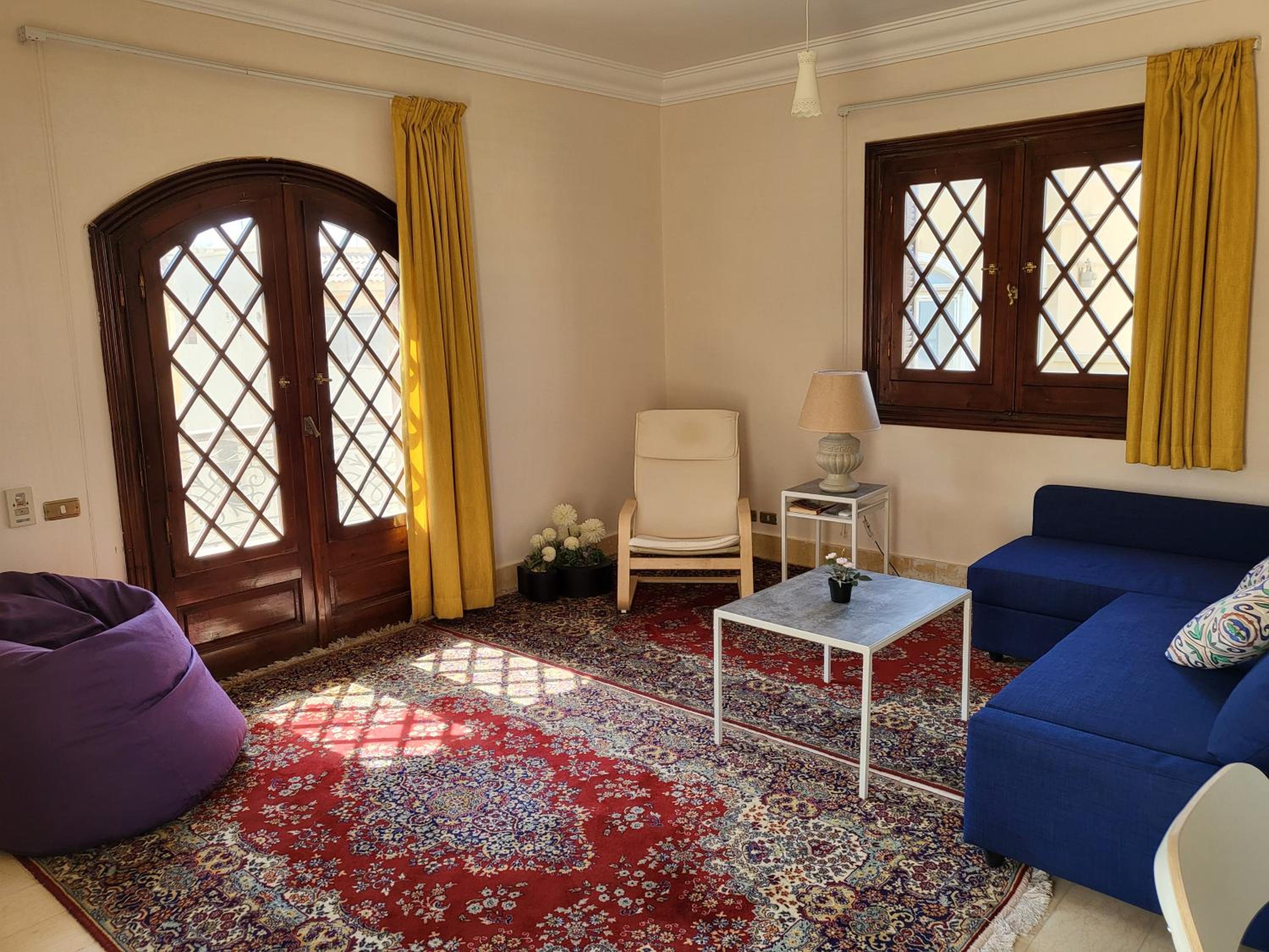 Lovely one-bedroom condo with garden view