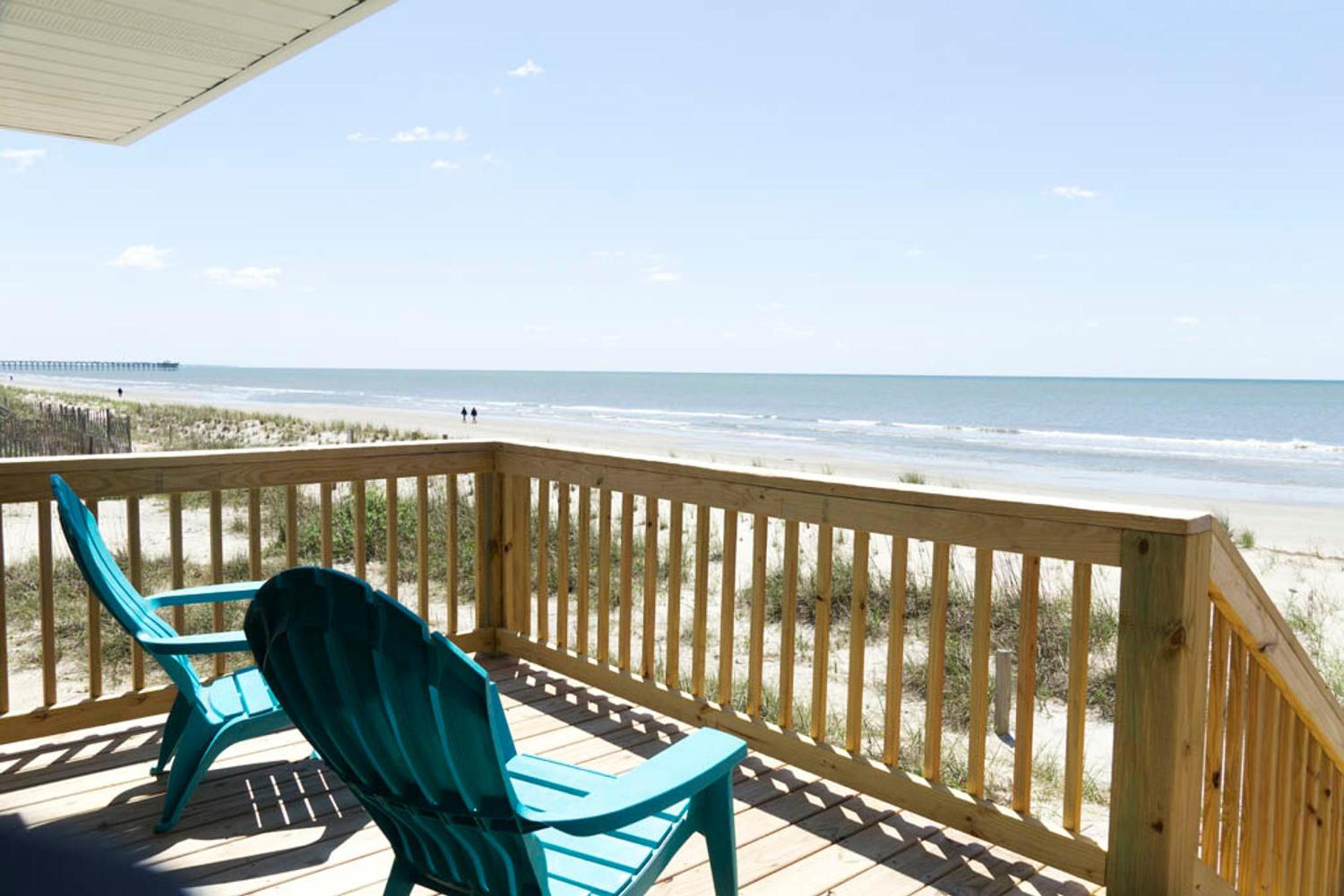 Salty But Sweet by Oak Island Accommodations view 3