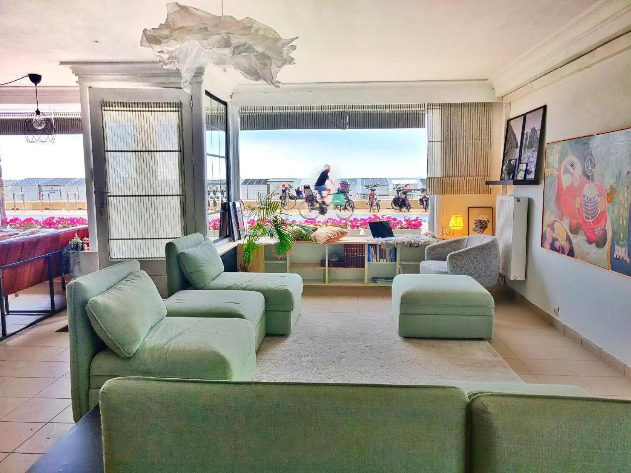 Seaview Eclectic Suite view 3