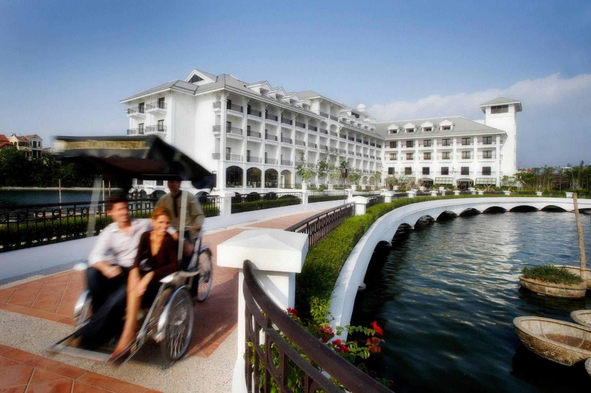 InterContinental Hanoi Westlake by IHG 16