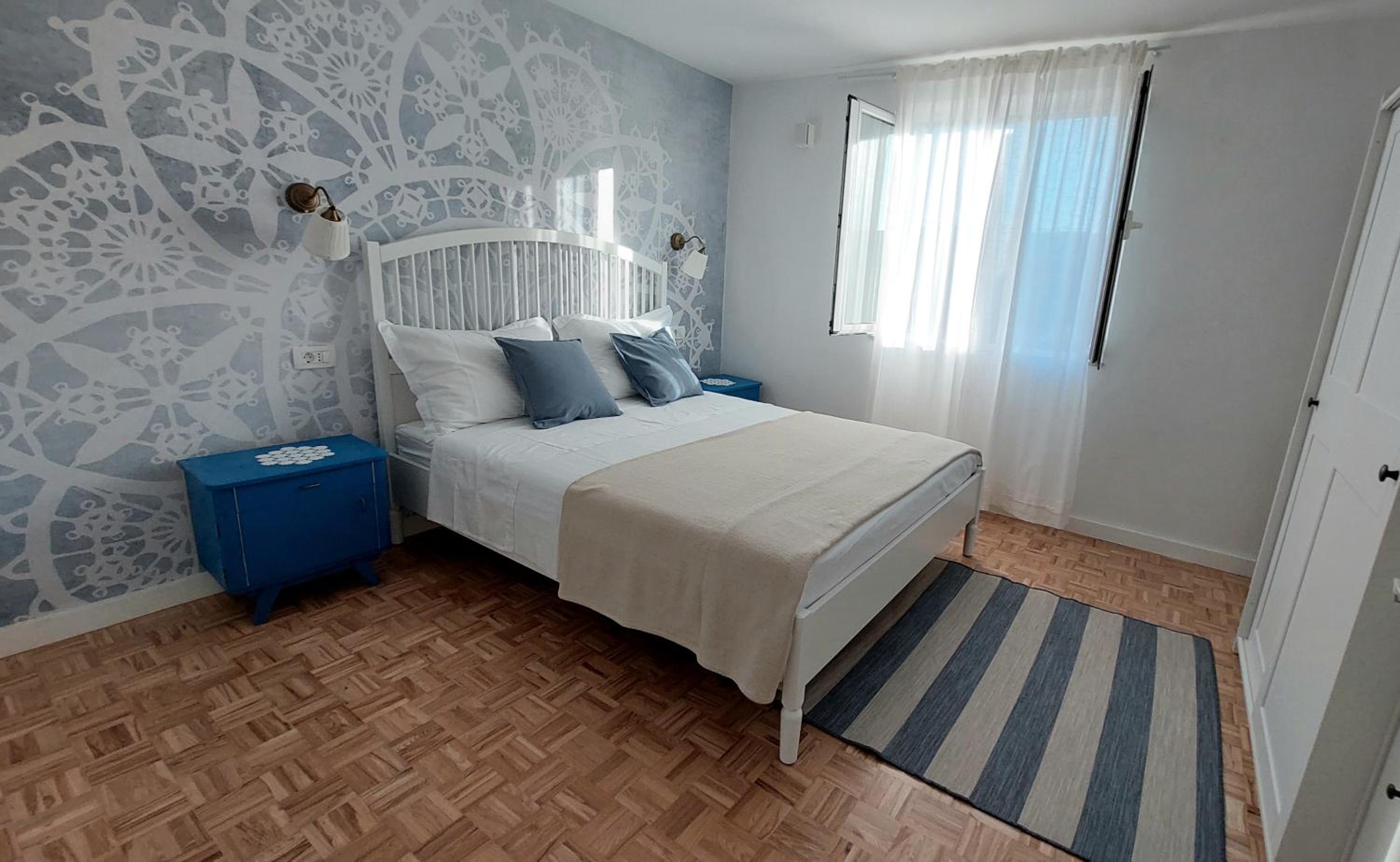Villa Silencia 200 m do mora jacuzzi besplatni parking idealno za obitelj