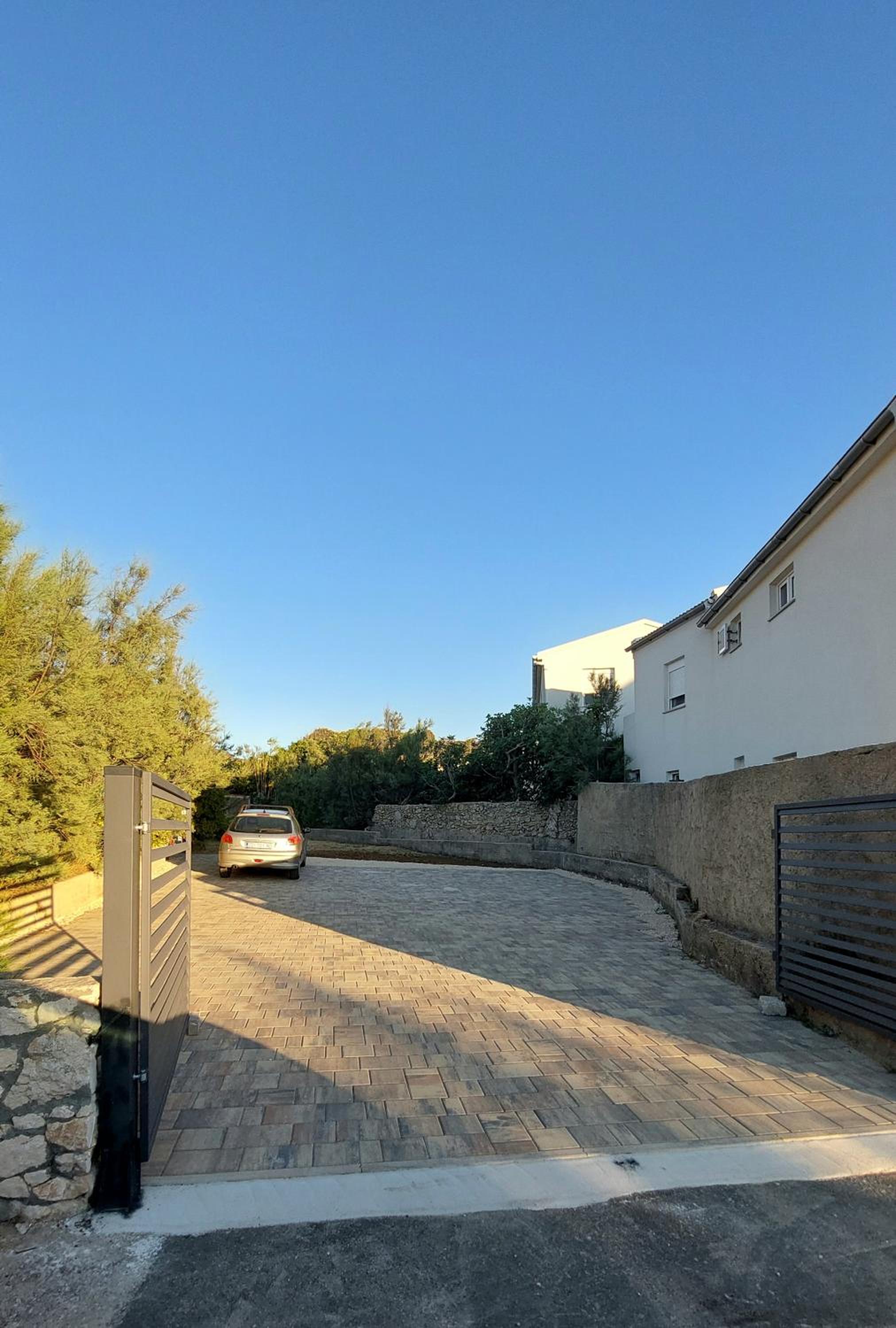 Villa Silencia 200 m do mora jacuzzi besplatni parking idealno za obitelj