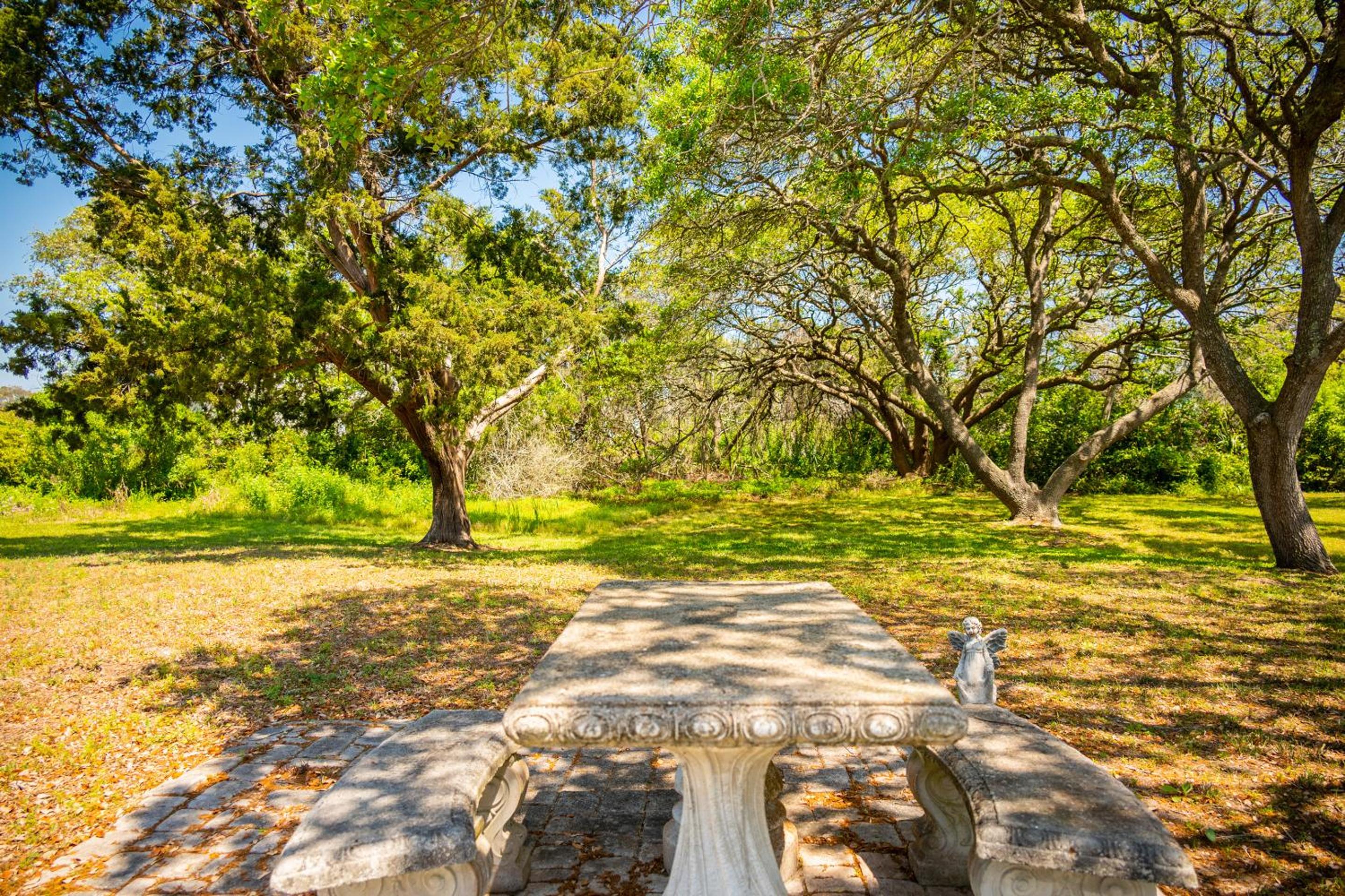 The Sand Ranch by Oak Island Accommodations