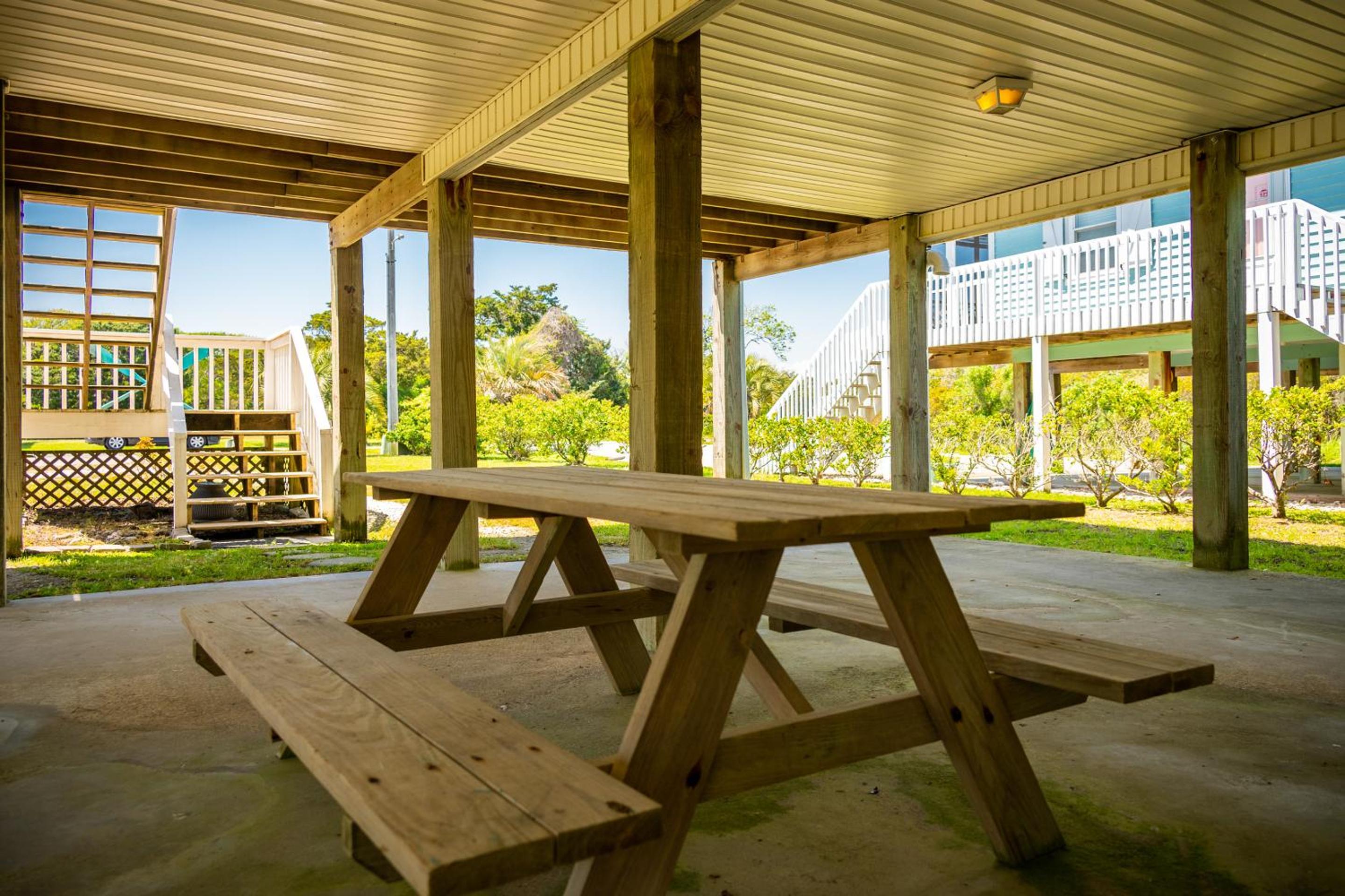 The Sand Ranch by Oak Island Accommodations
