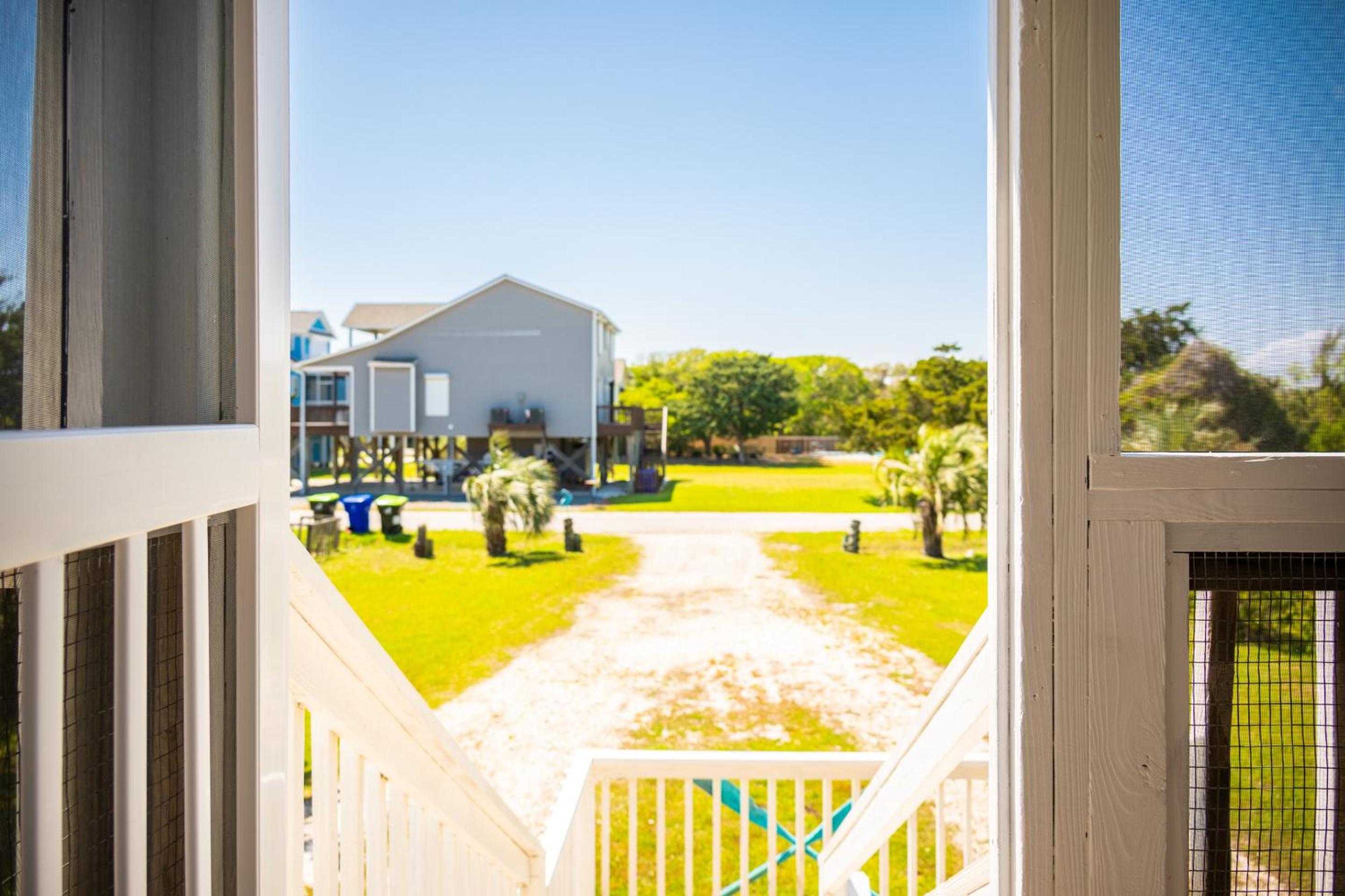 The Sand Ranch by Oak Island Accommodations