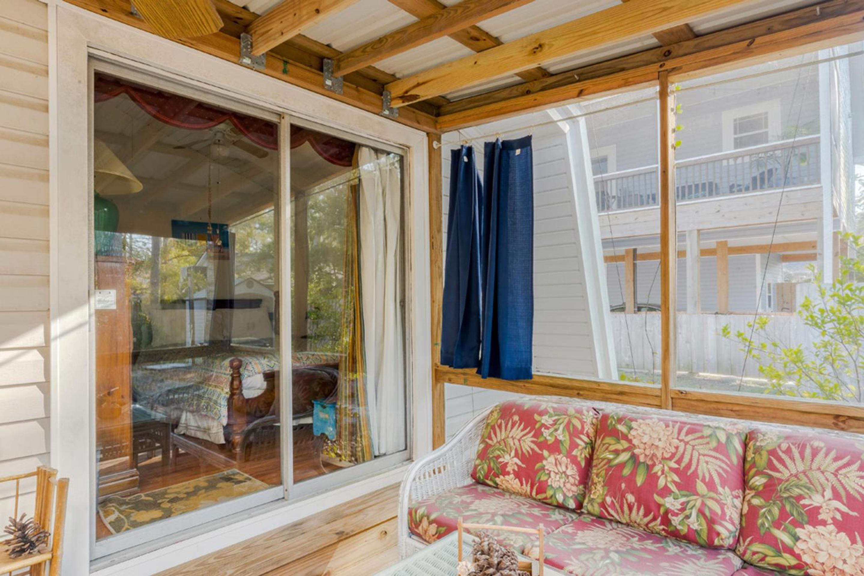 Whimseacal by Oak Island Accommodations view 4
