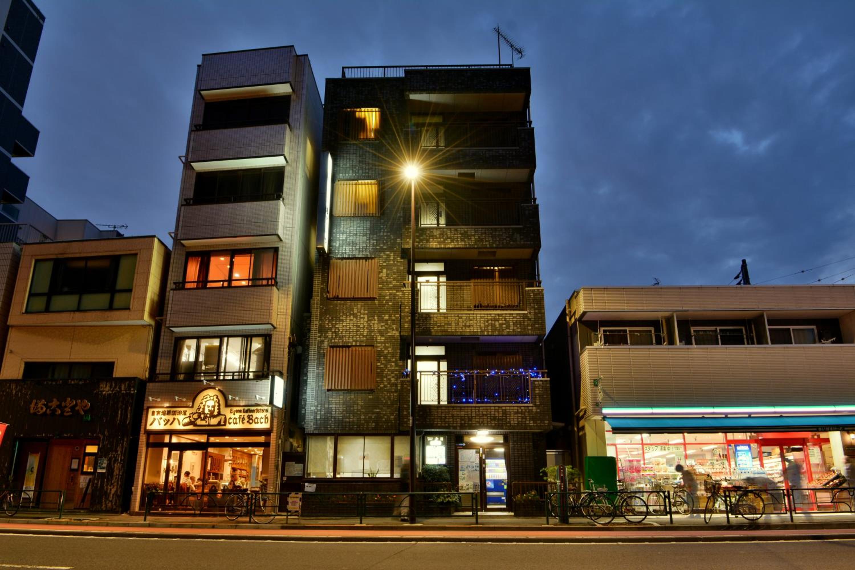 Economy Hotel Hoteiya-0