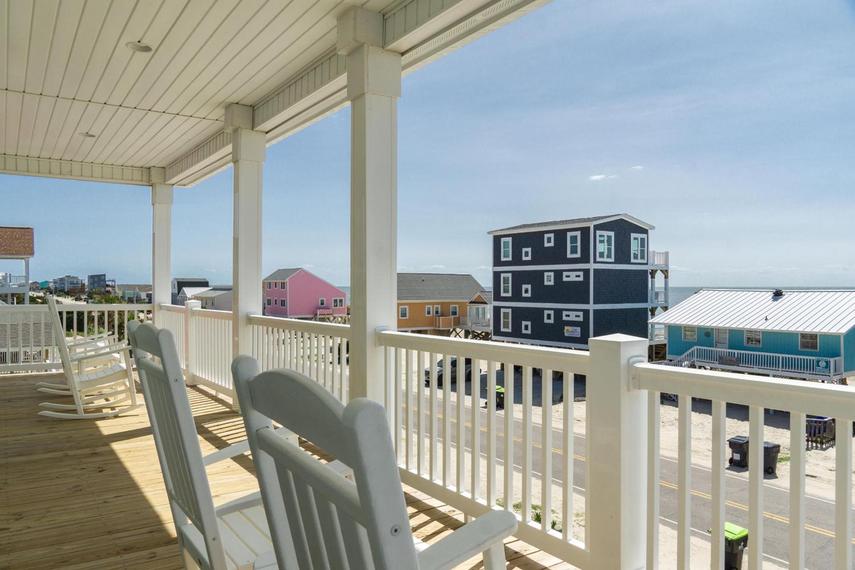 Wait N Sea by Oak Island Accommodations view 2