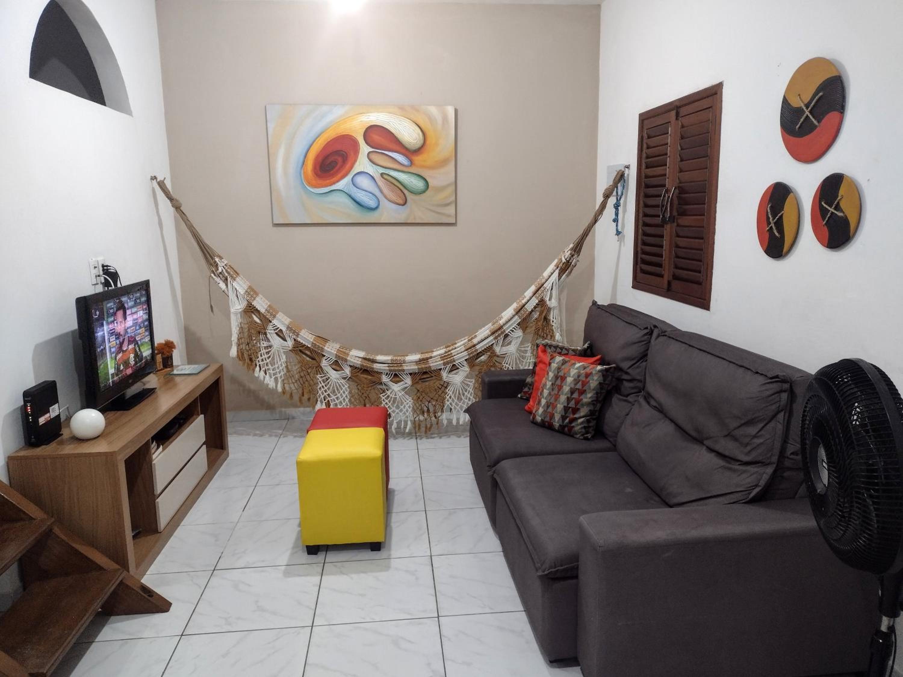 CASA À 3 KM PRAIA TAMBAÚ