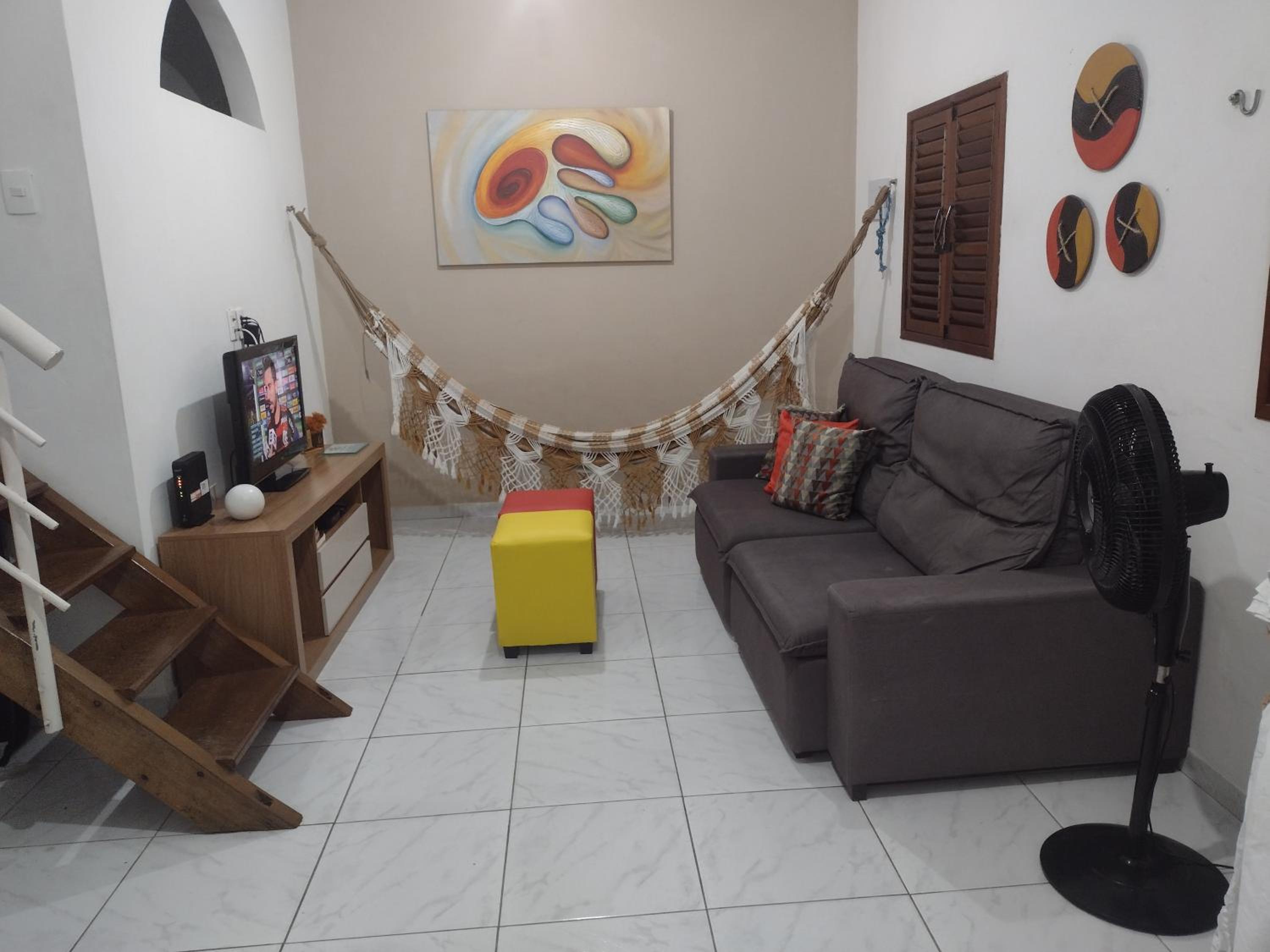 CASA À 3 KM PRAIA TAMBAÚ