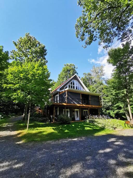 Chalet de luxe Équinoxe - bord de l'eau avec Spa