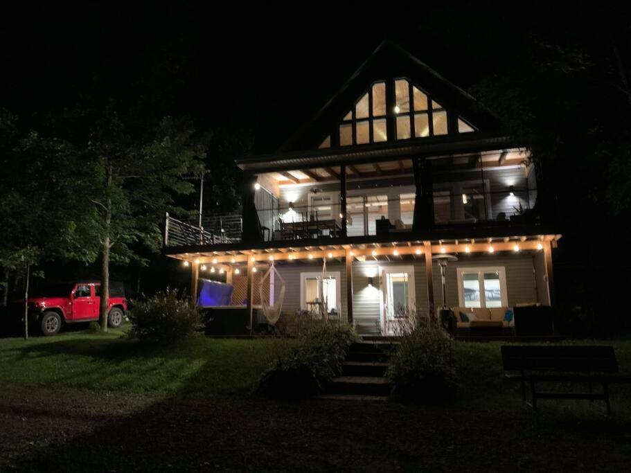 Chalet de luxe Équinoxe - bord de l'eau avec Spa