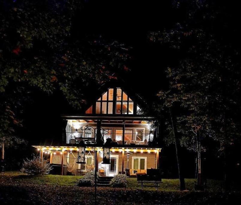 Chalet de luxe Équinoxe - bord de l'eau avec Spa