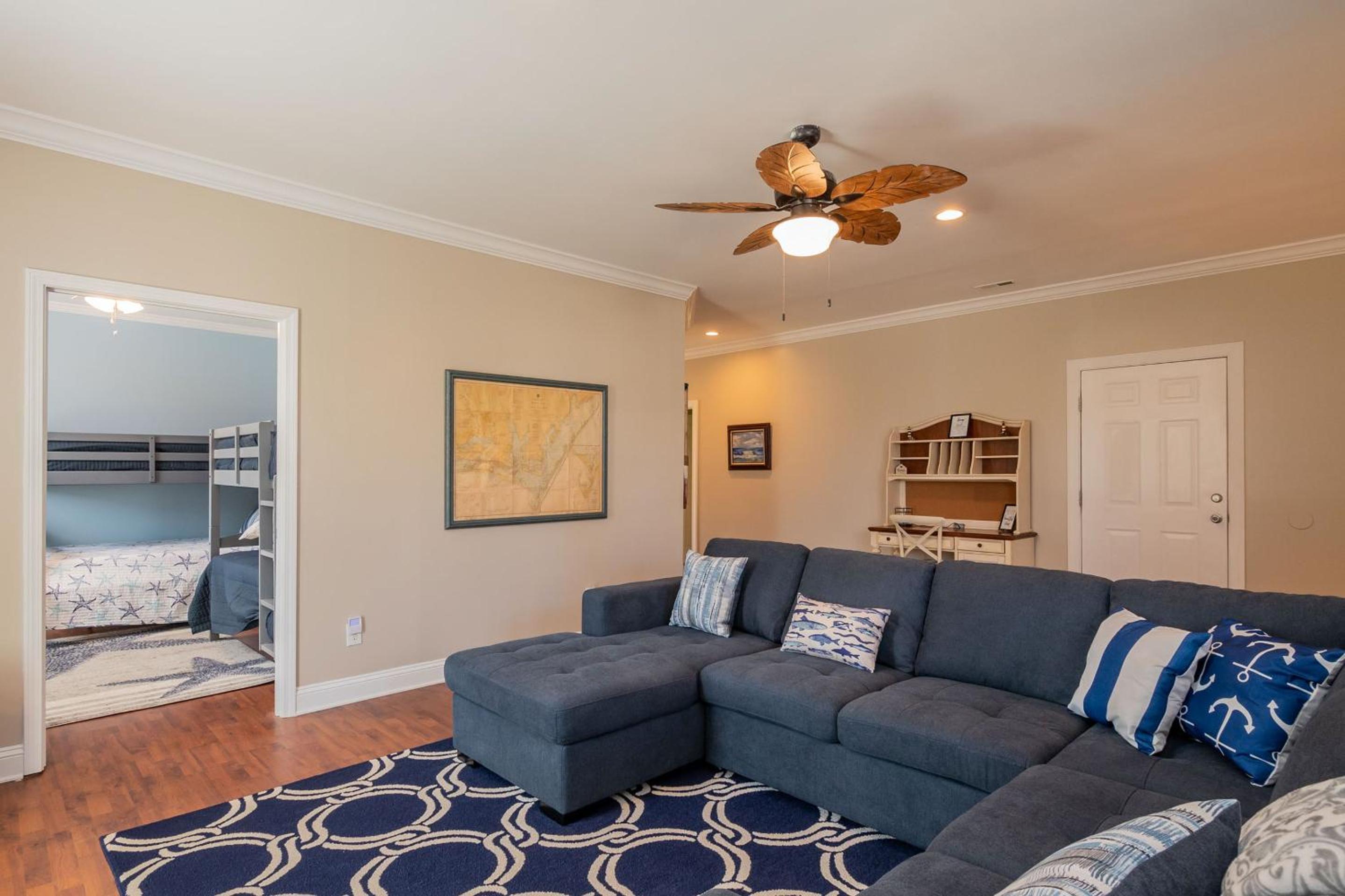 The Sassy Seahorse by Oak Island Accommodations view 4