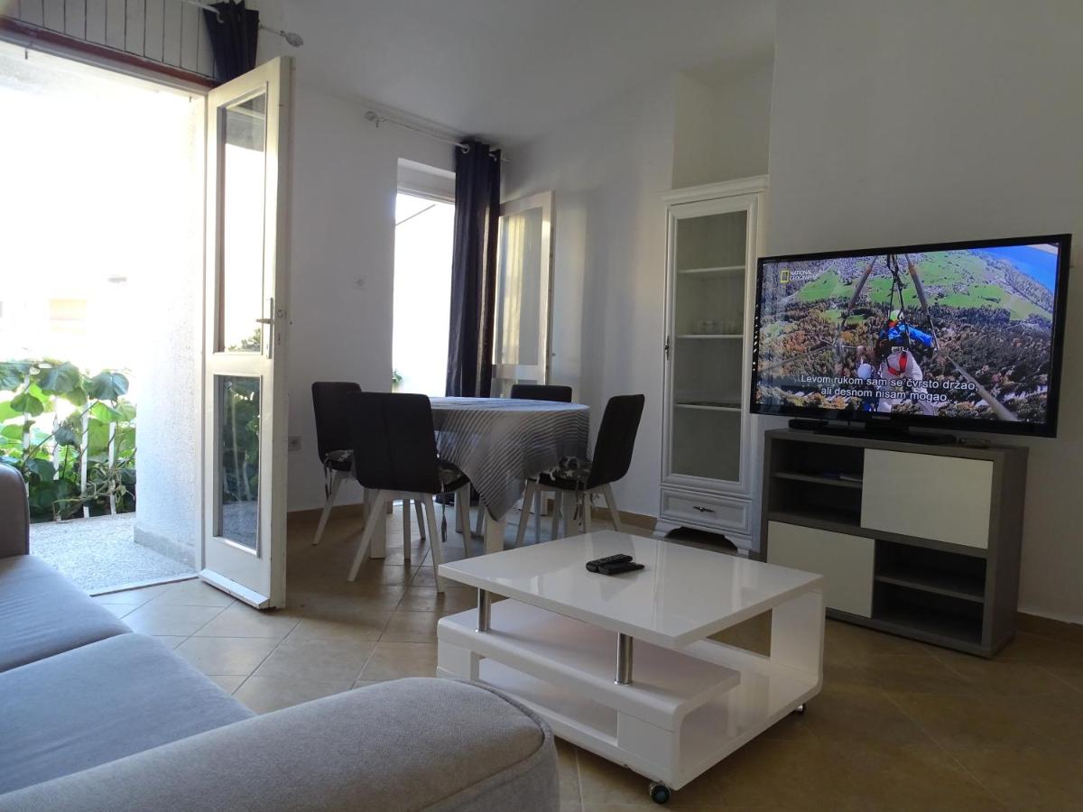 Apartment Hypnos Petrovac photo 4