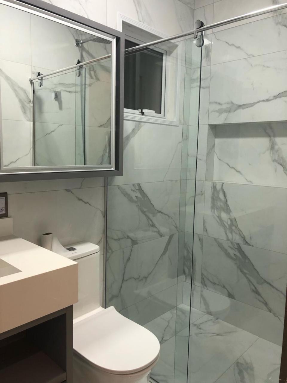 Casa de Férias com Piscina em Bombinhas