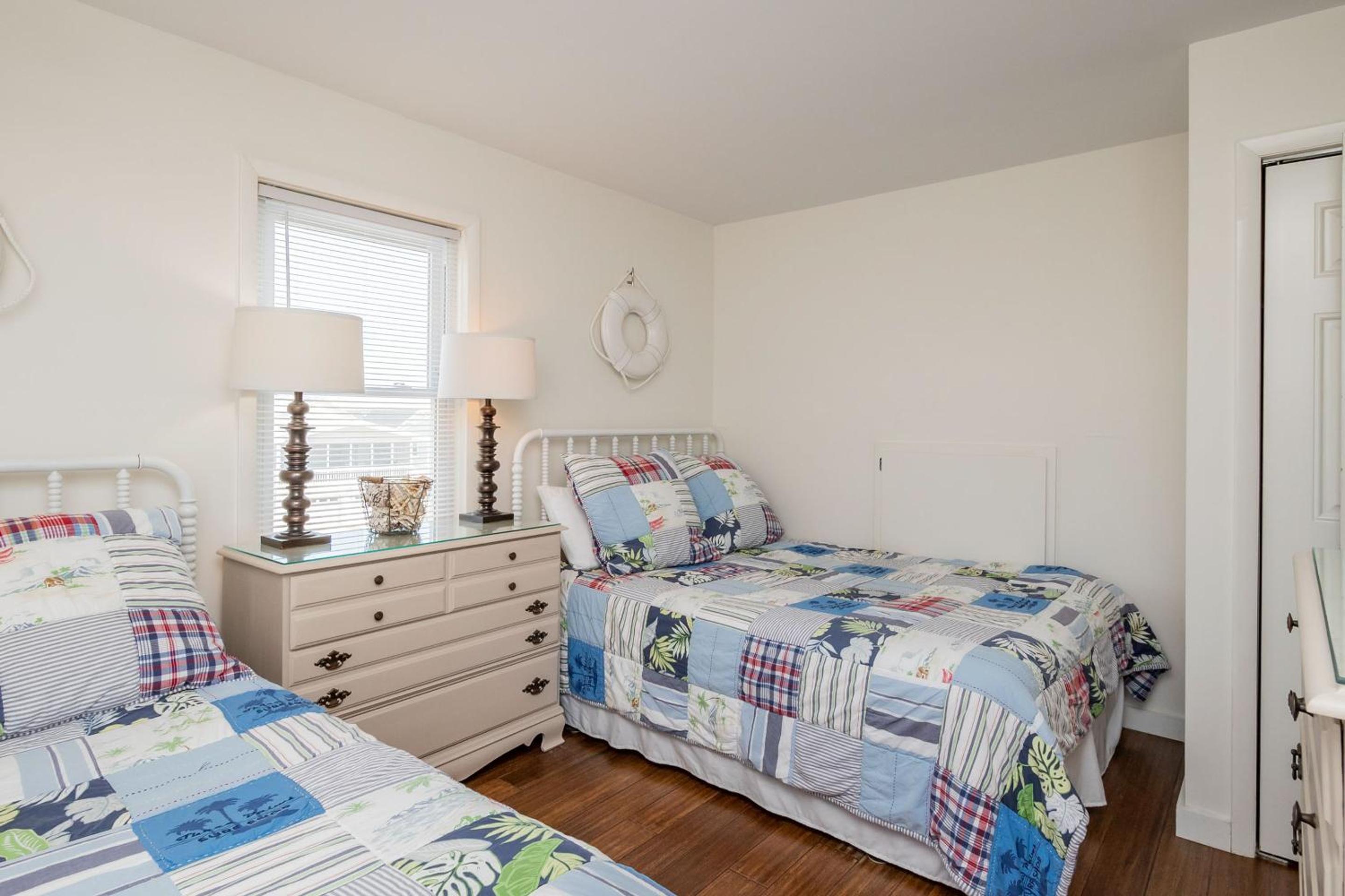 Photo 38