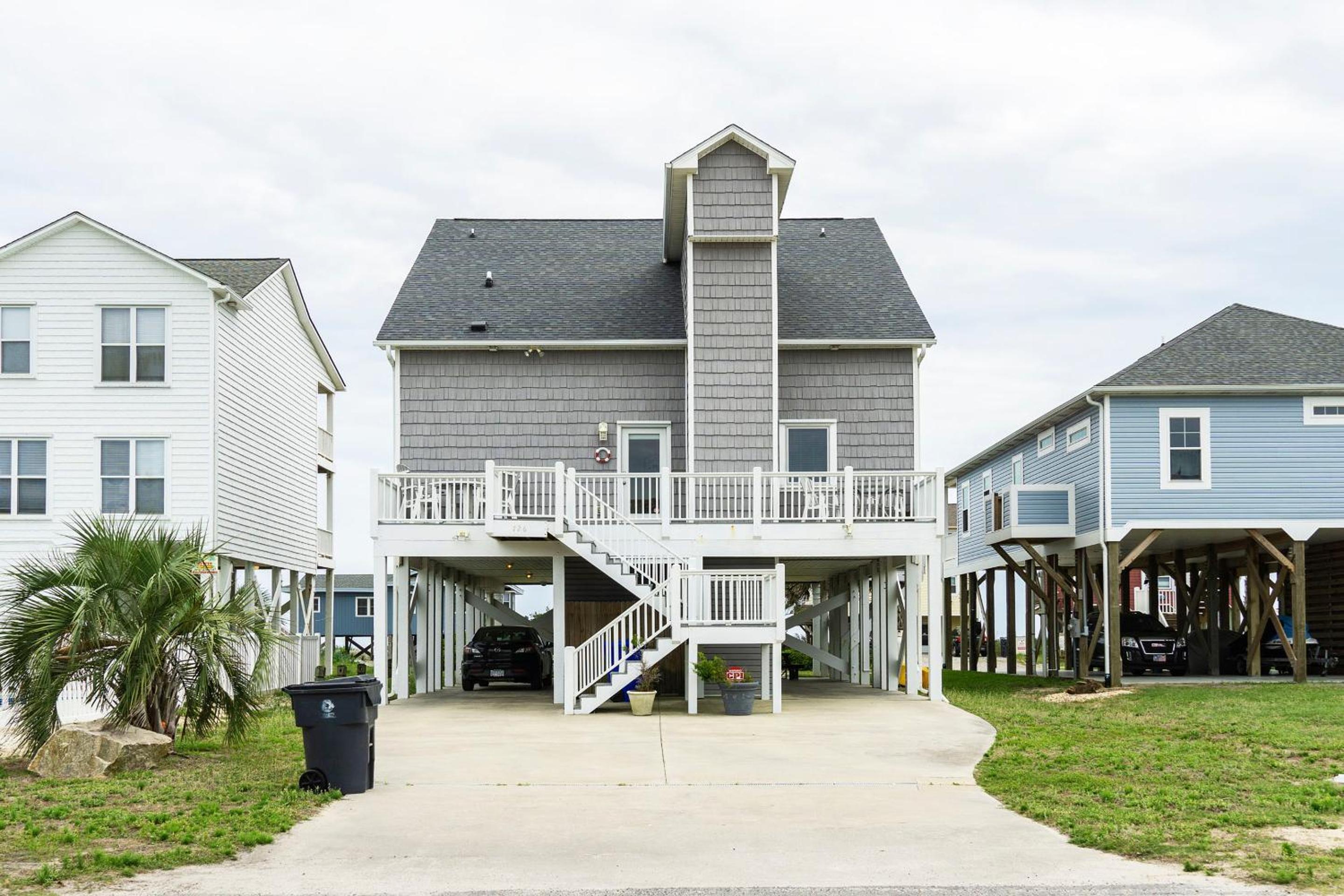 Tar Healin by Oak Island Accommodations view 5