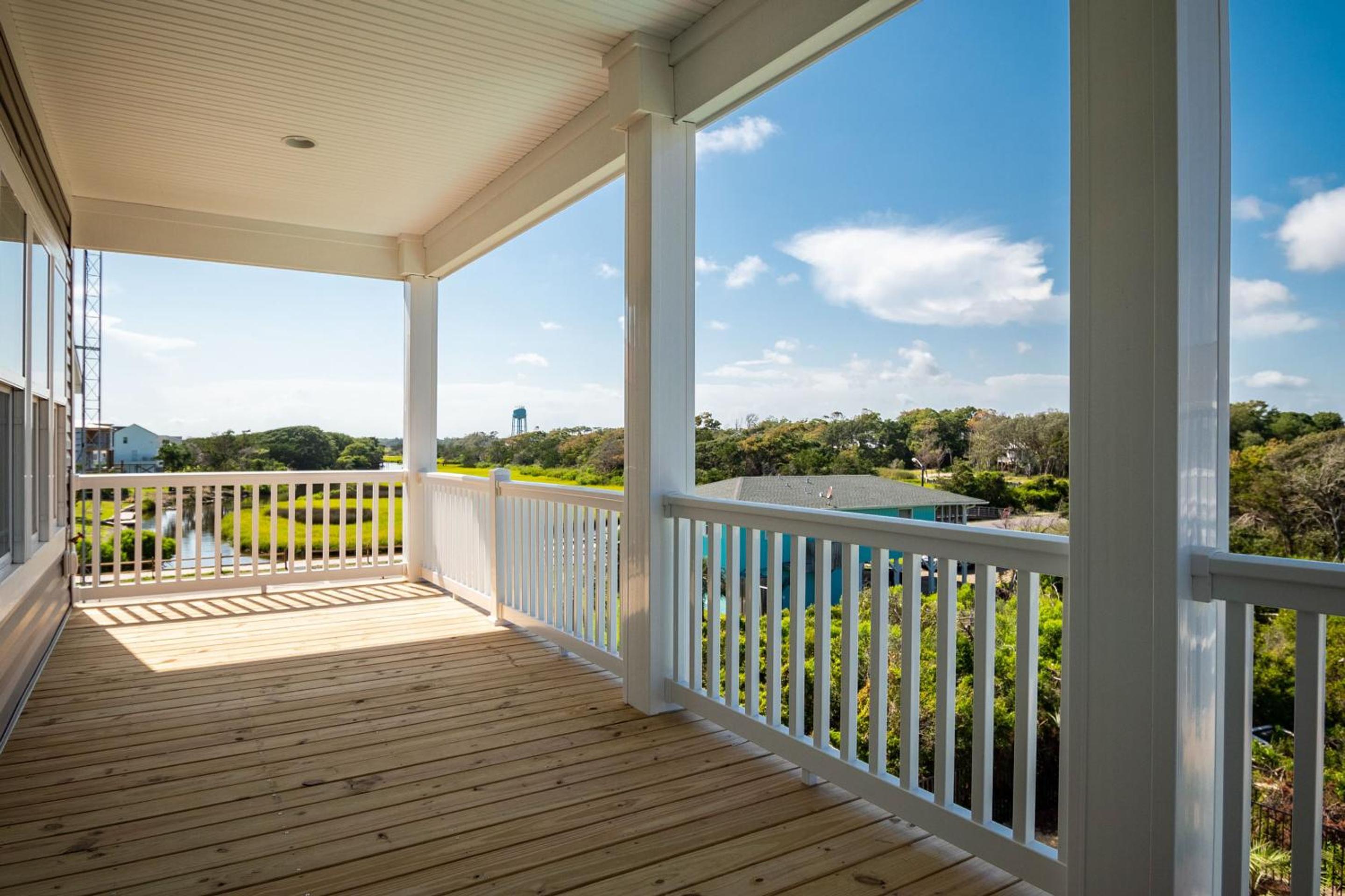 Sweet Sunshine by Oak Island Accommodations view 3