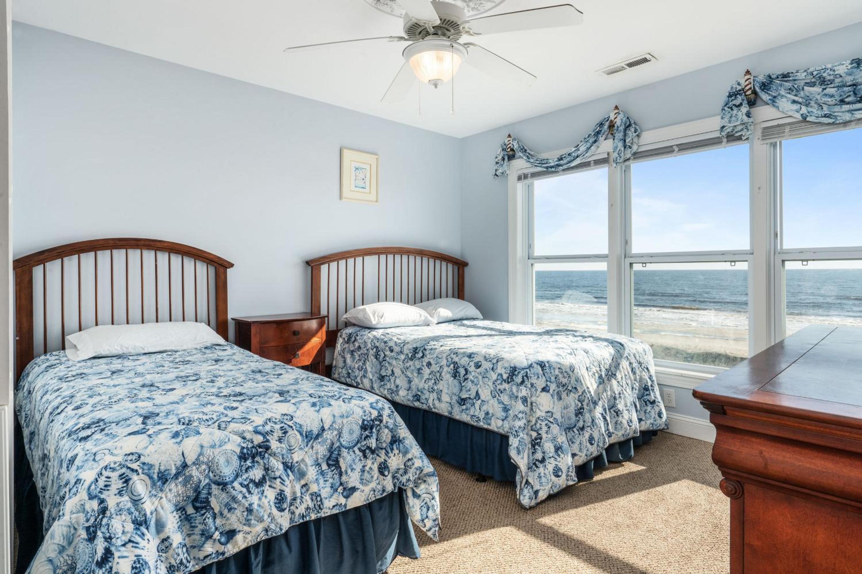 Surf Watch by Oak Island Accommodations view 3