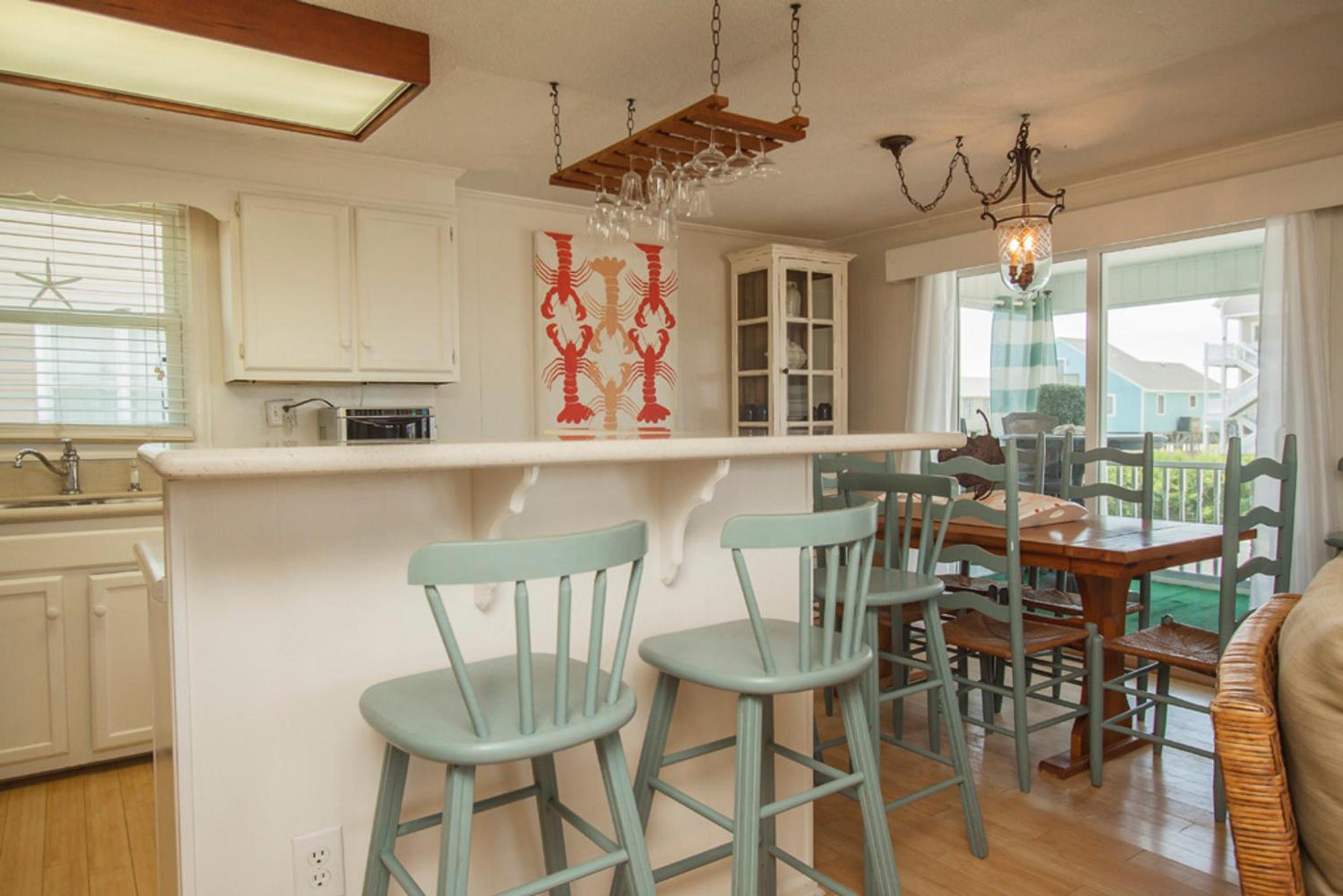 Sunkissed 2 by Oak Island Accommodations view 3