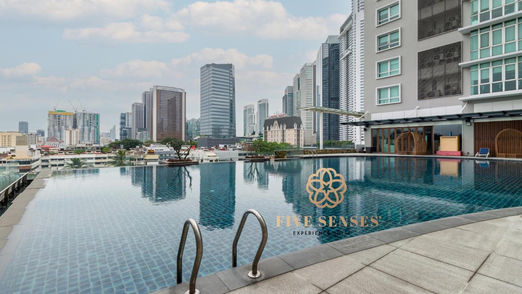 Dua Sentral Kuala Lumpur, Roam — Kuala Lumpur