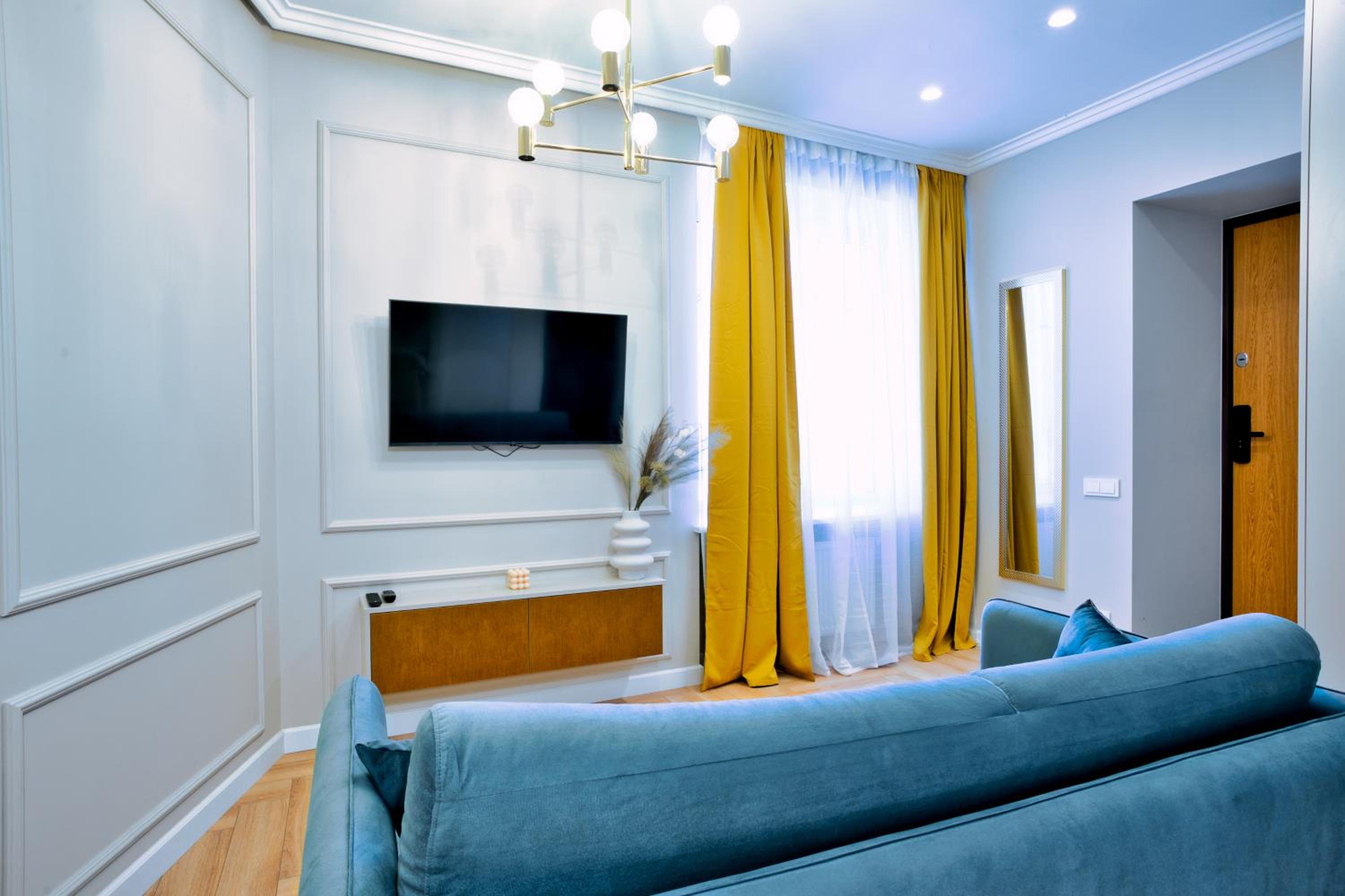 TOP located NEW Stylish apartment in Vilnius Old Town view 4