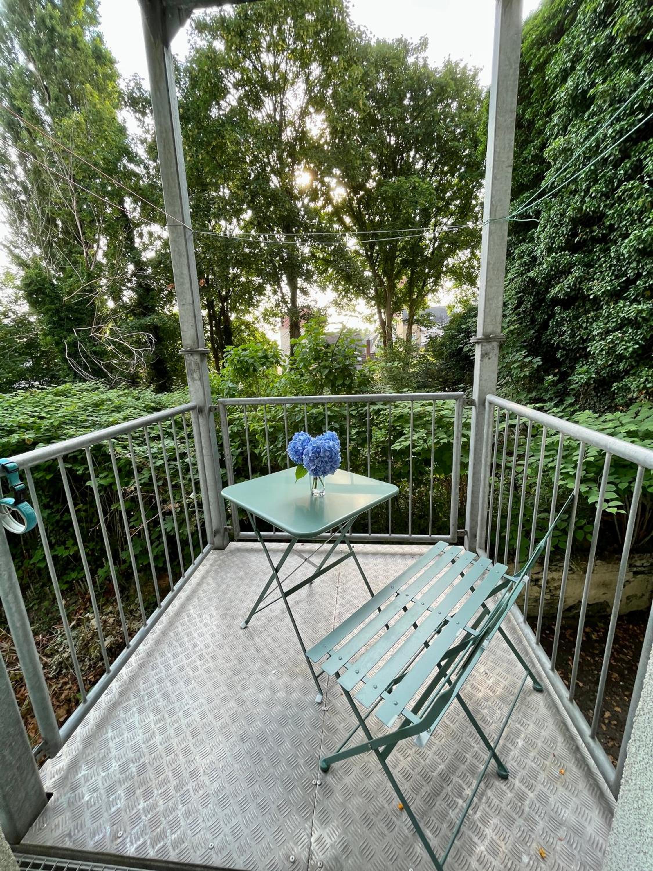 3 Zimmer Ferienwohnung Burghof mit Balkon im Herzen Flensburgs