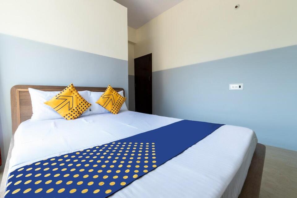 Sri Annapurneshwari Residency & Lodging view 5