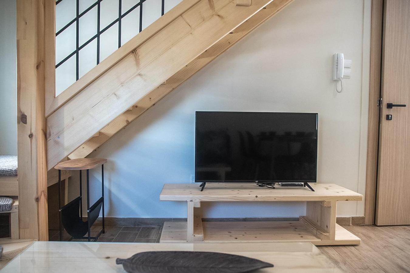 Agiopetra Lofts