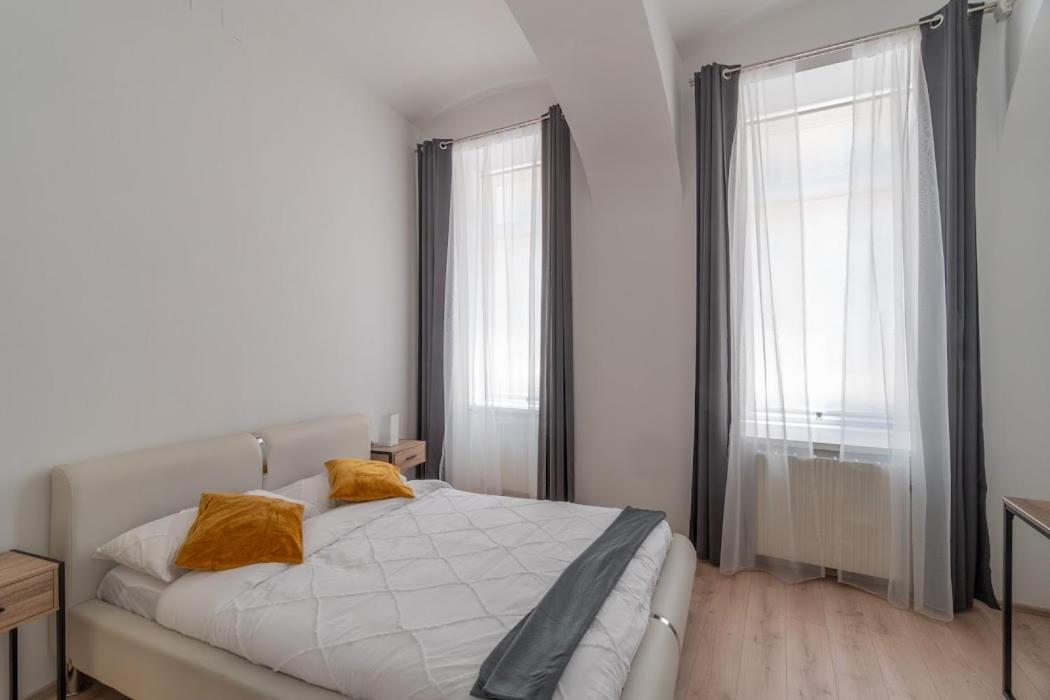 Centre Apartments