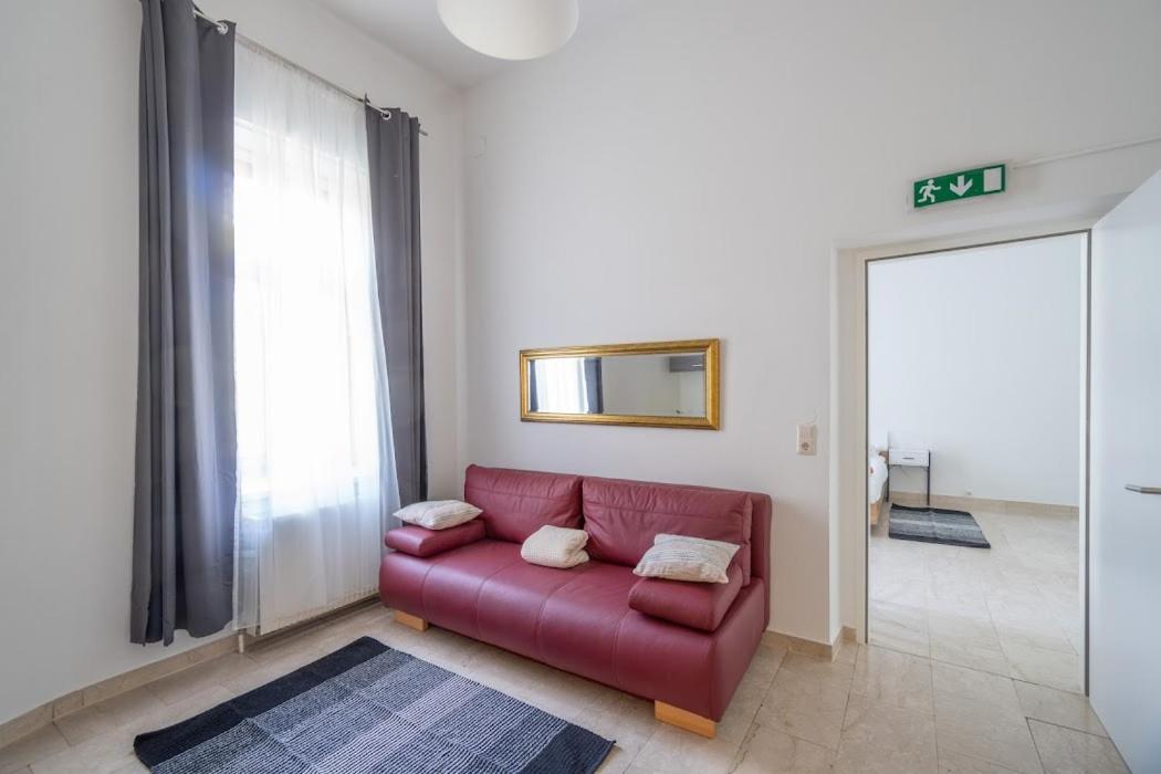 Centre Apartments