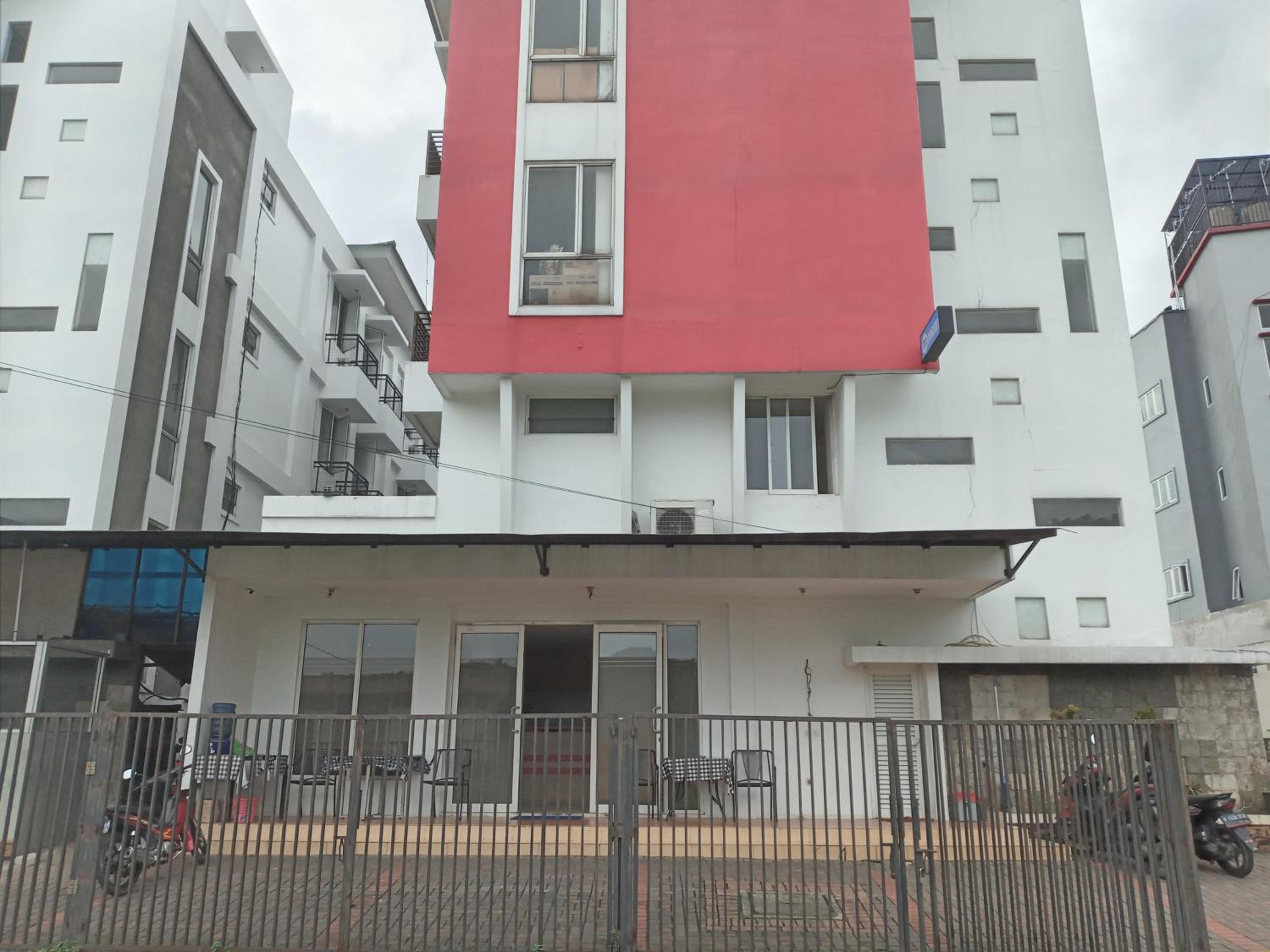 M Room Residence view 3