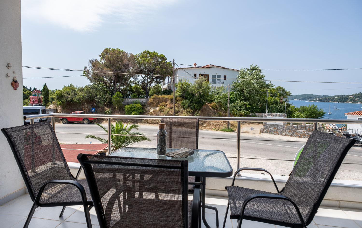 Iridanos Apartments