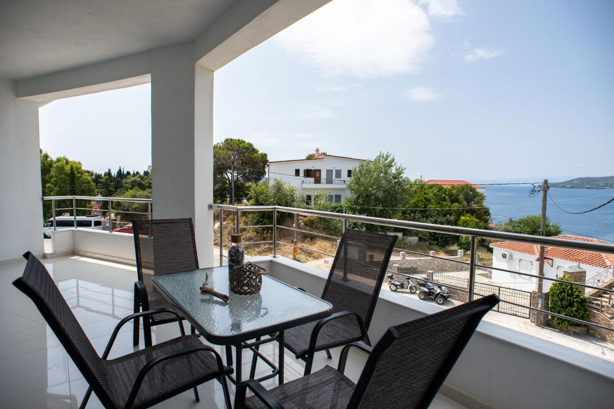 Iridanos Apartments