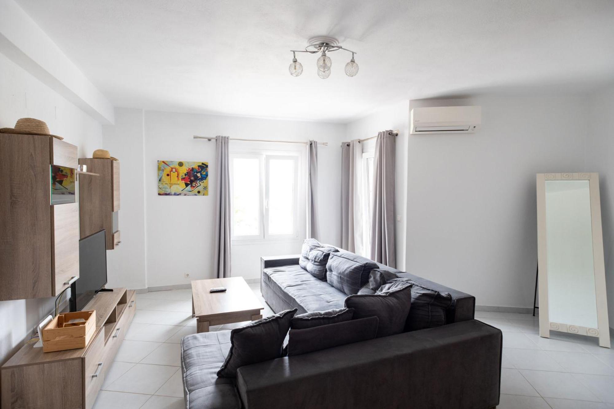 Iridanos Apartments