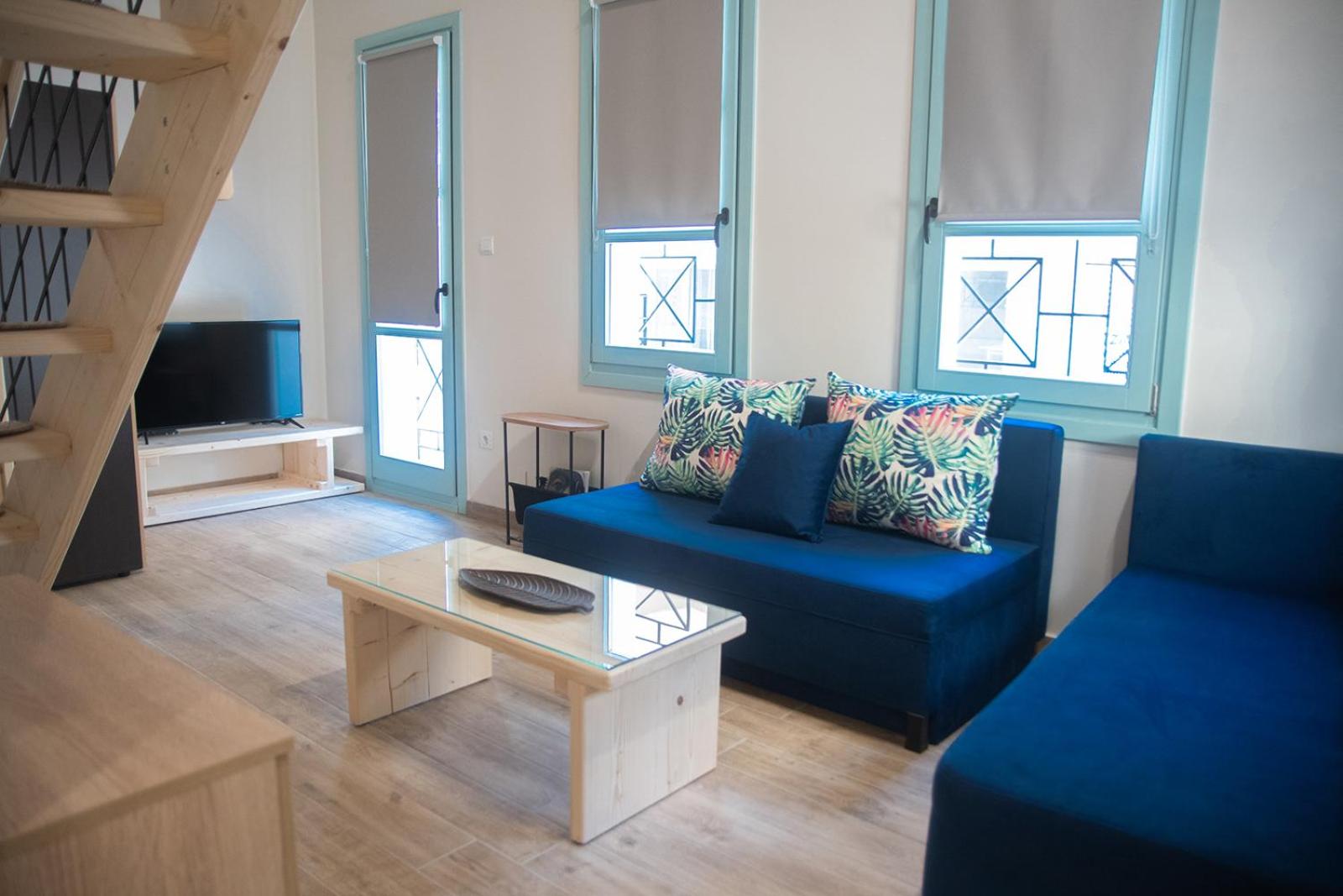 Agiopetra Lofts