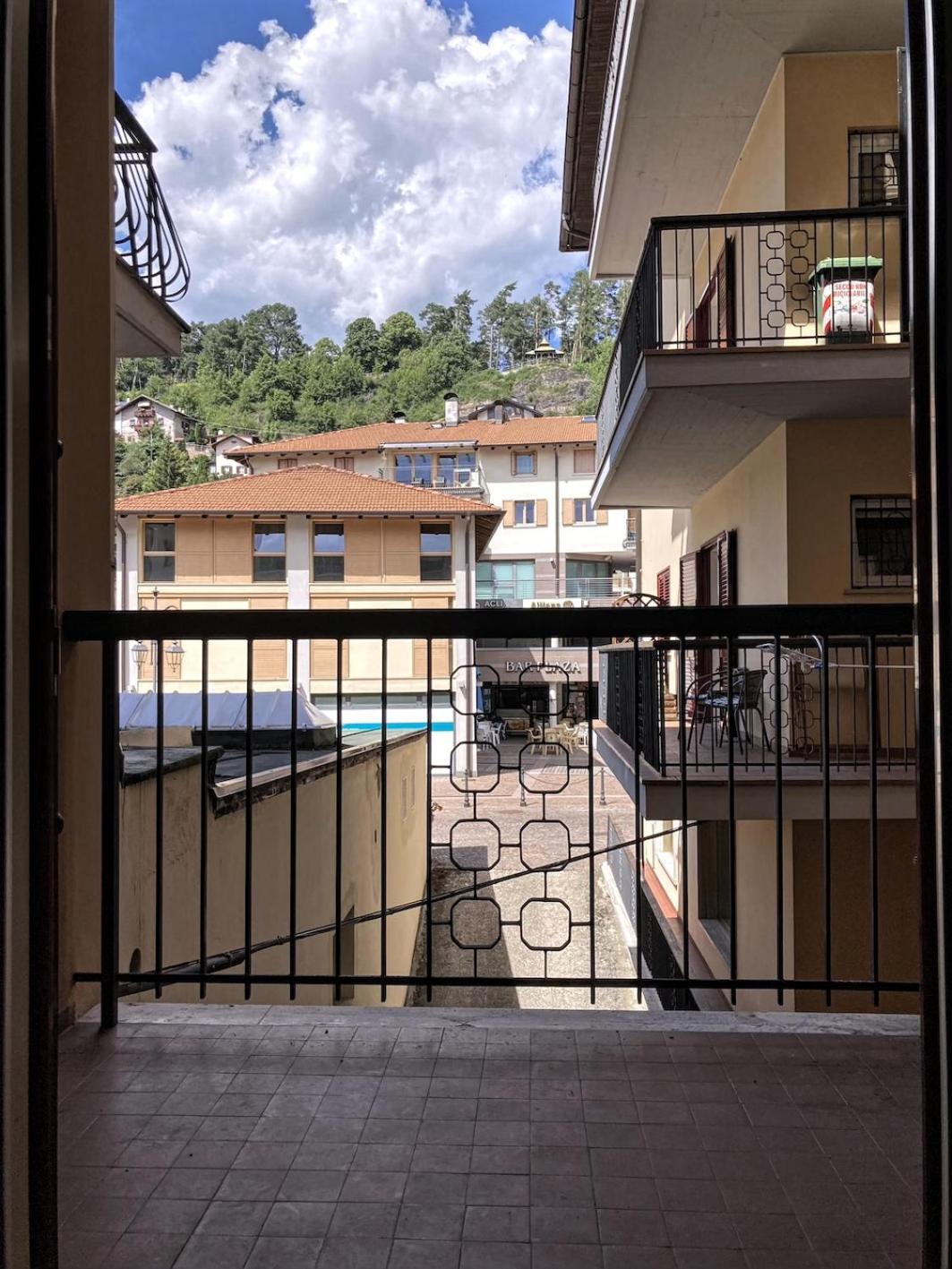 Cauriol Suites 1.1 view 5