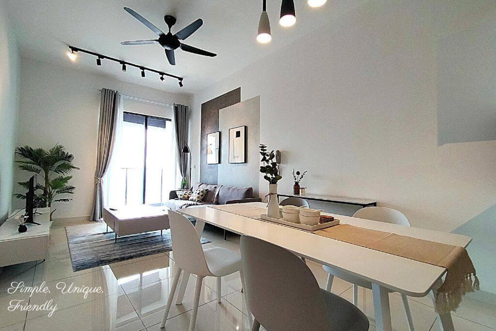 Awesome Designer Suite 3-Beds Near TRX KLCC, Next to IKEA