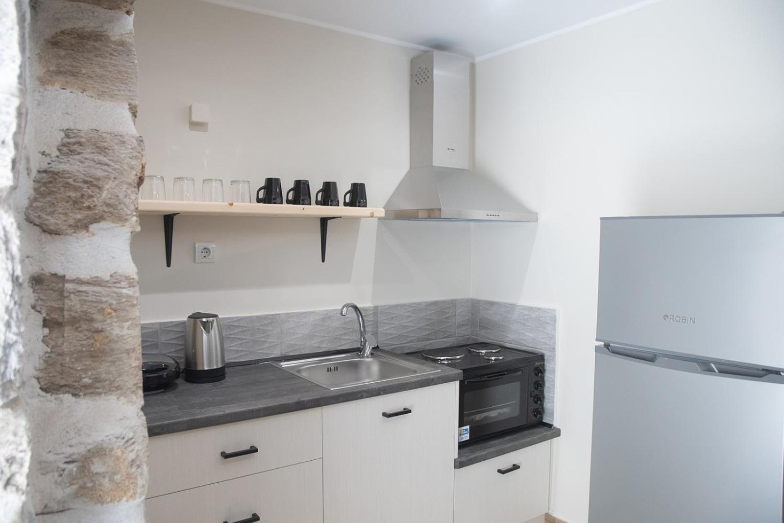 Agiopetra Lofts