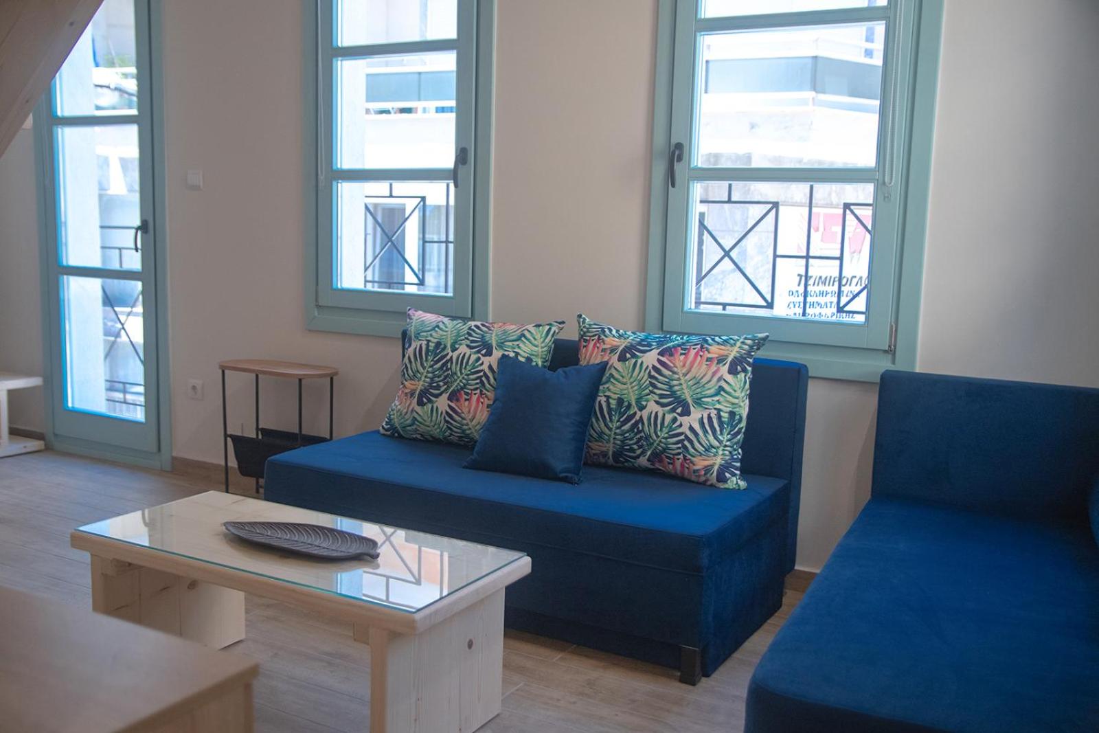 Agiopetra Lofts