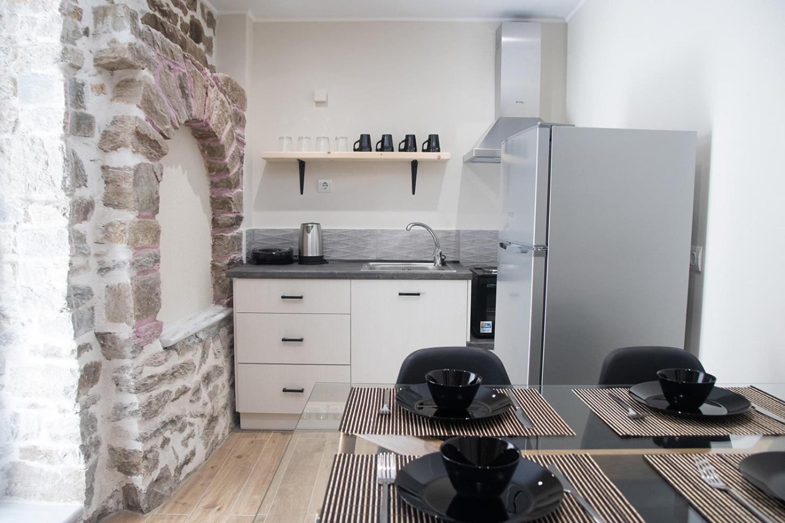 Agiopetra Lofts